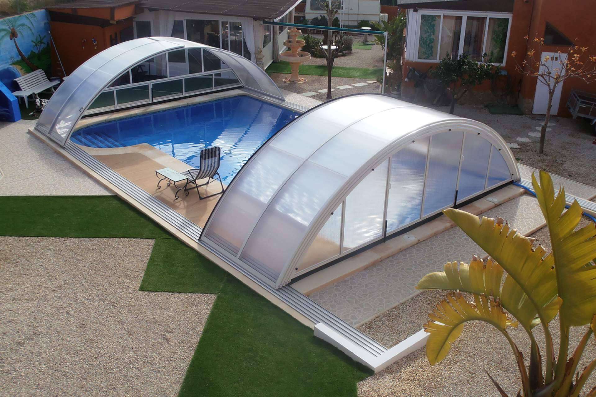 ¿Cuáles son las ventajas de contar con una cubierta de piscina baja con carril como las del modelo Segóbriga?, por COVERTTO