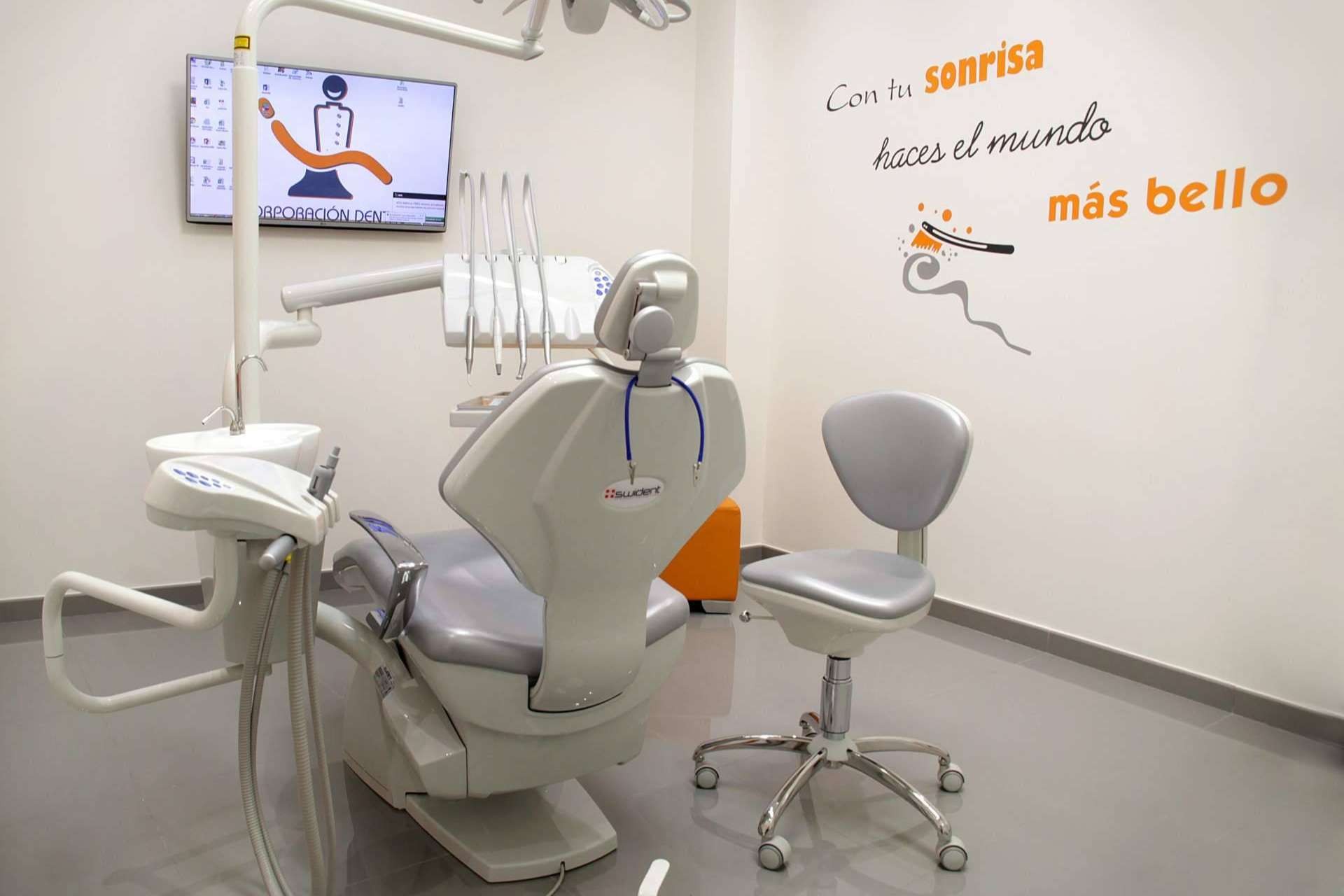 Especialistas en implantes dentales en Córdoba, Corporación Dental