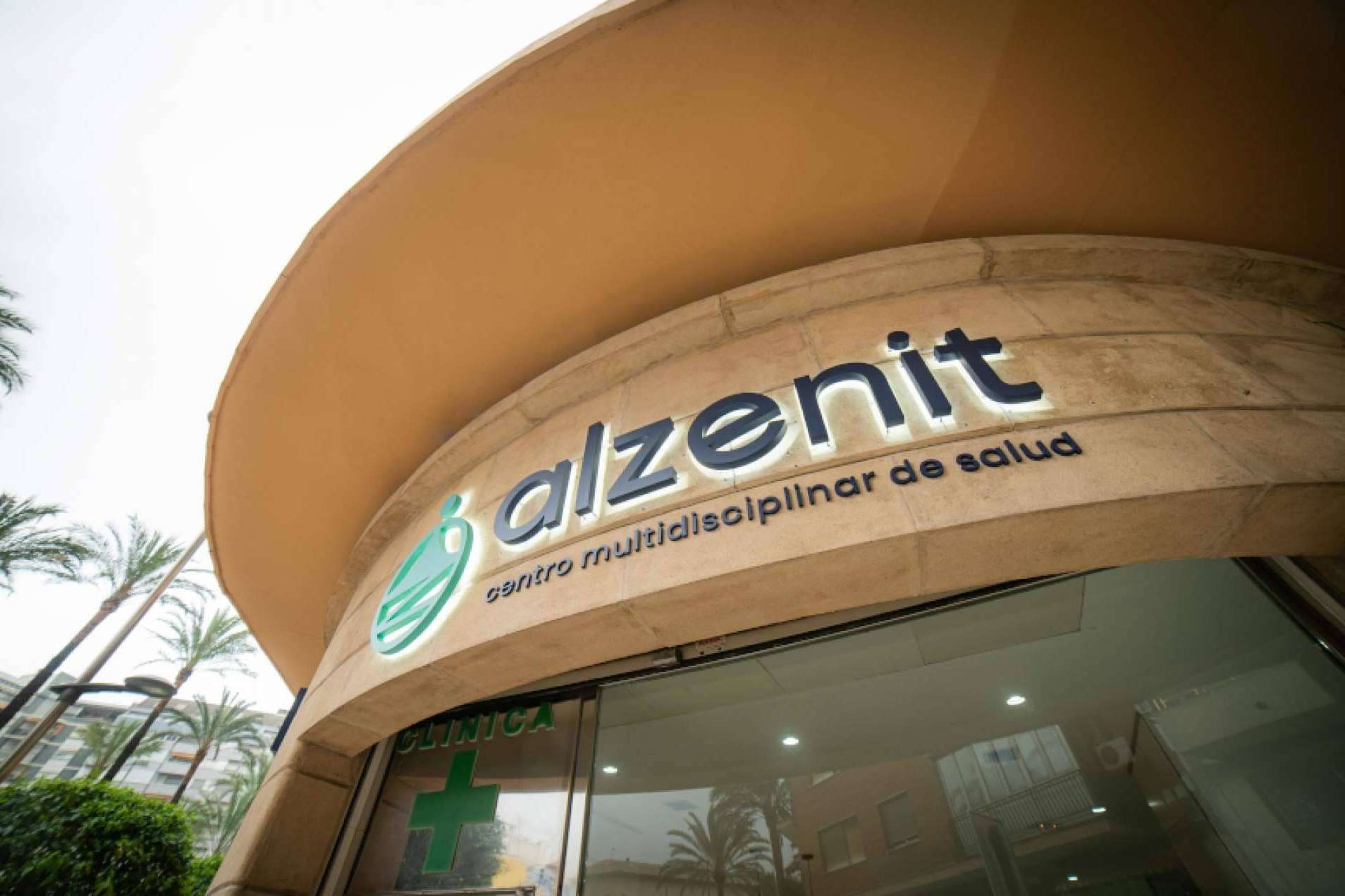 El centro de especialidades sanitarias en Alzira, Alzenit