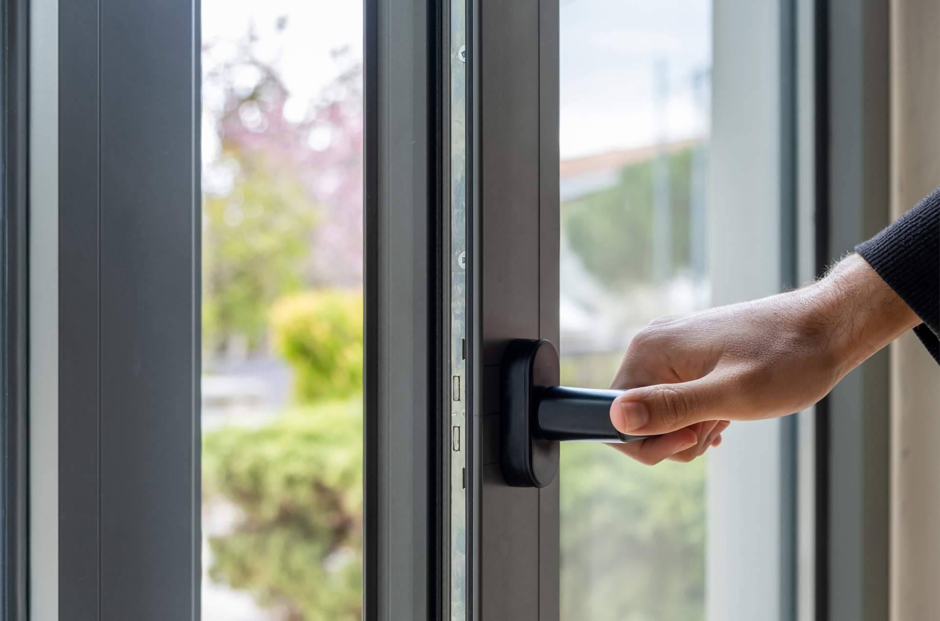Ventana y Hogar es una empresa experta en diseñar e instalar ventanas PVC en Asturias