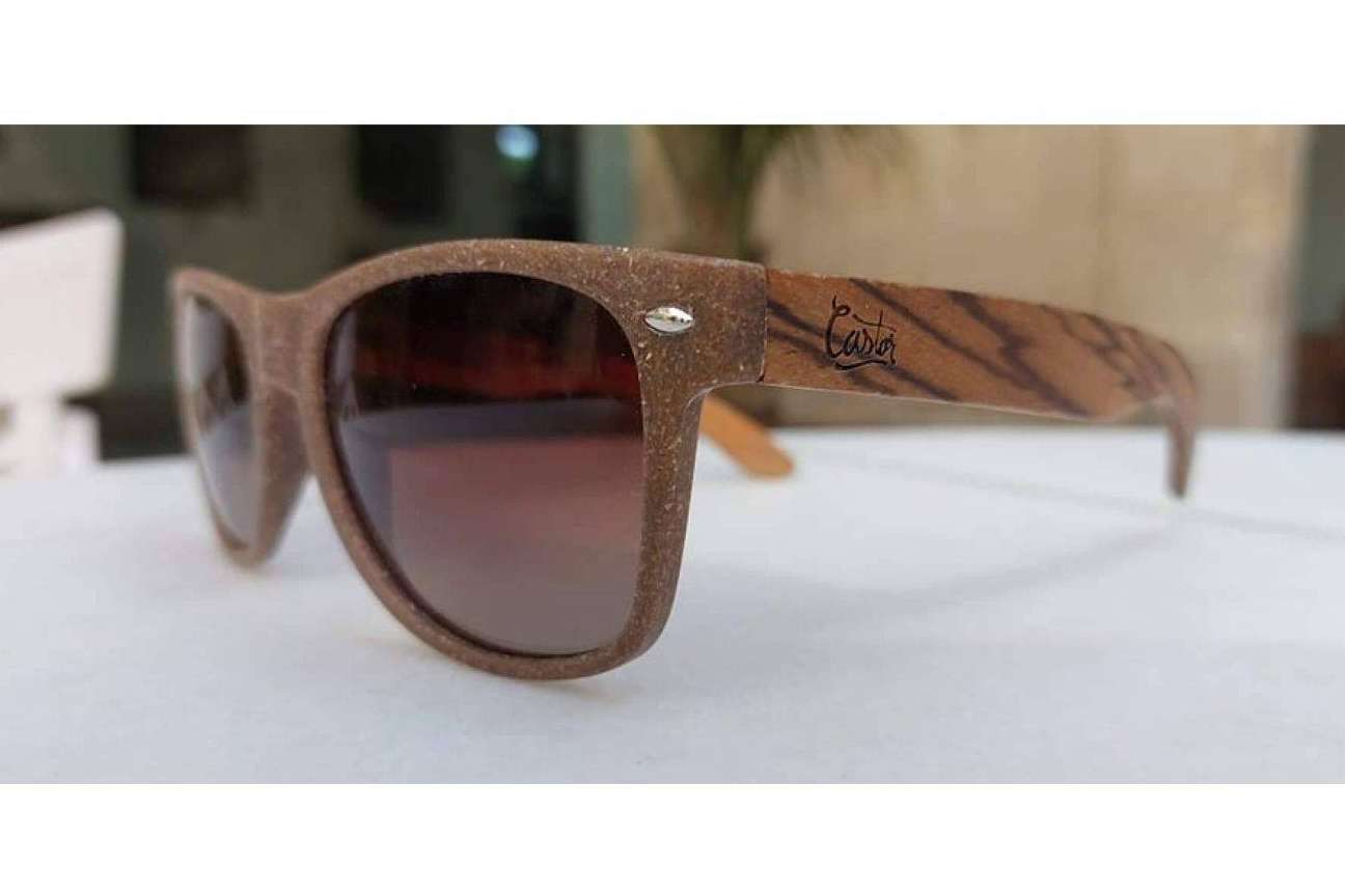 Way Coffee, las gafas hechas de café natural y lino disponibles en Castor Sunglasses