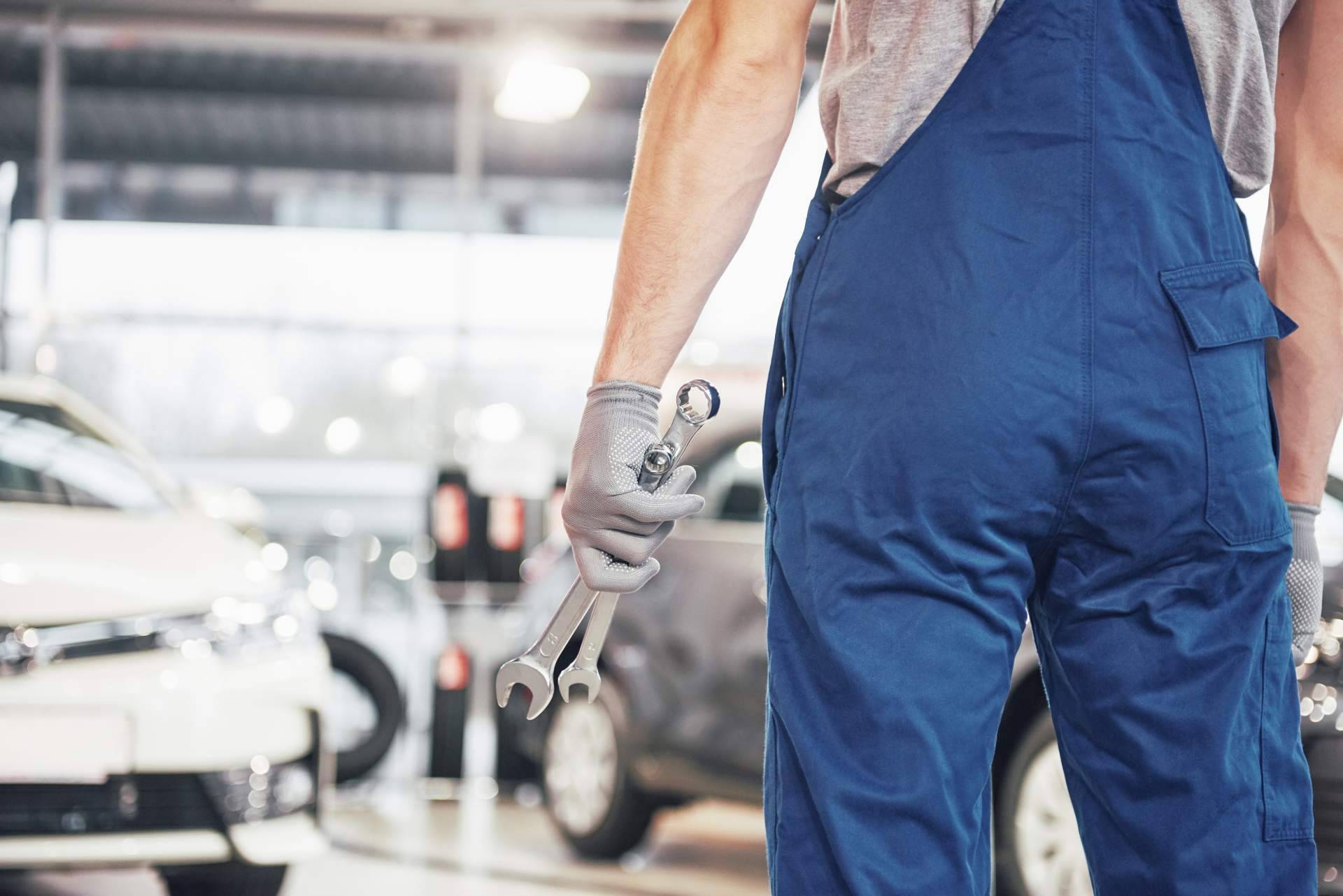 Pantalones ideales para mecánicos de la mano de PromoFactory