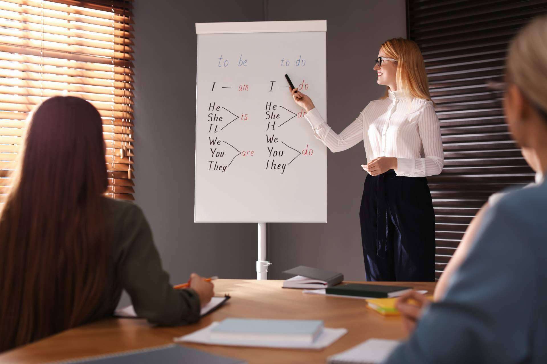 Hexagone ofrece una formación en idiomas para ahorrar 3 horas de trabajo semanales por empleado
