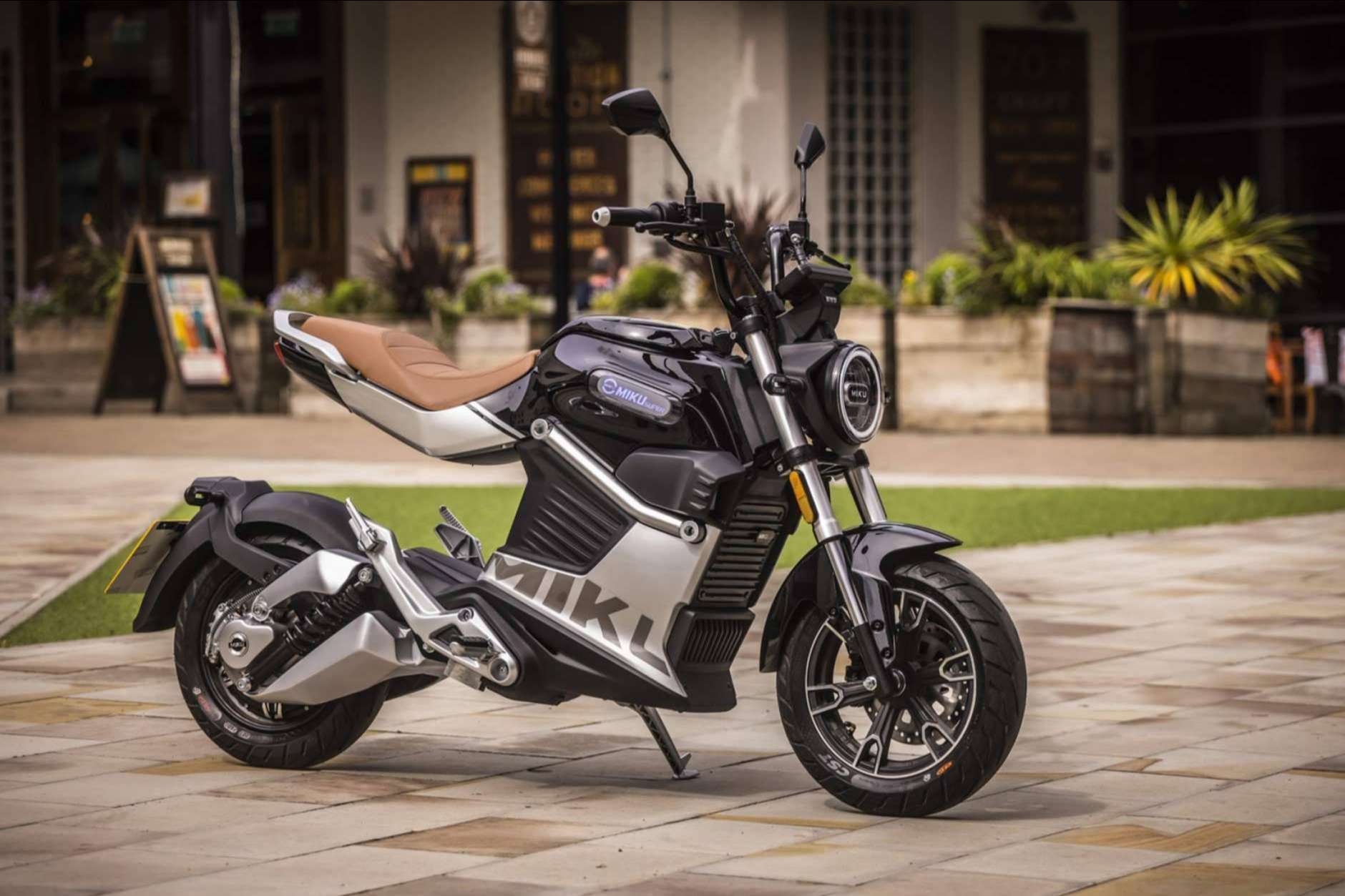 SUNRA, motos eléctricas a precios asequibles