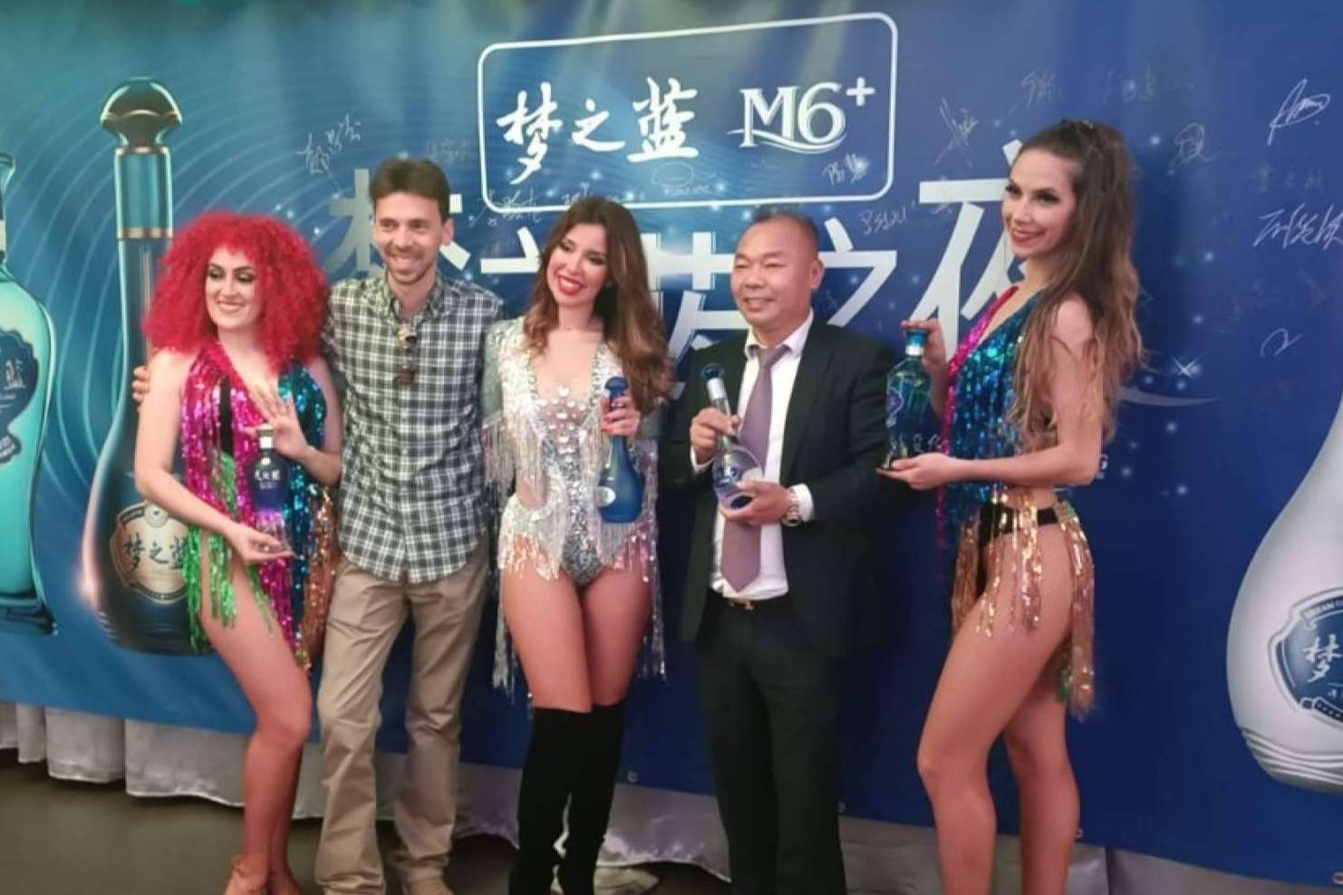 Yanghe trae a España sus selectos licores de la mano del empresario y presidente Chen Hui