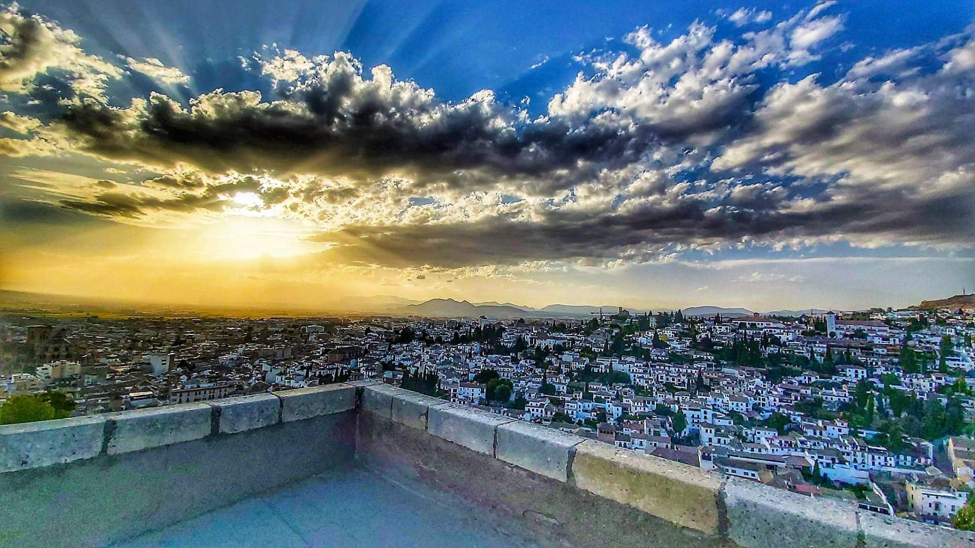 Los lugares que no hay que perderse cuando se hace turismo en Granada