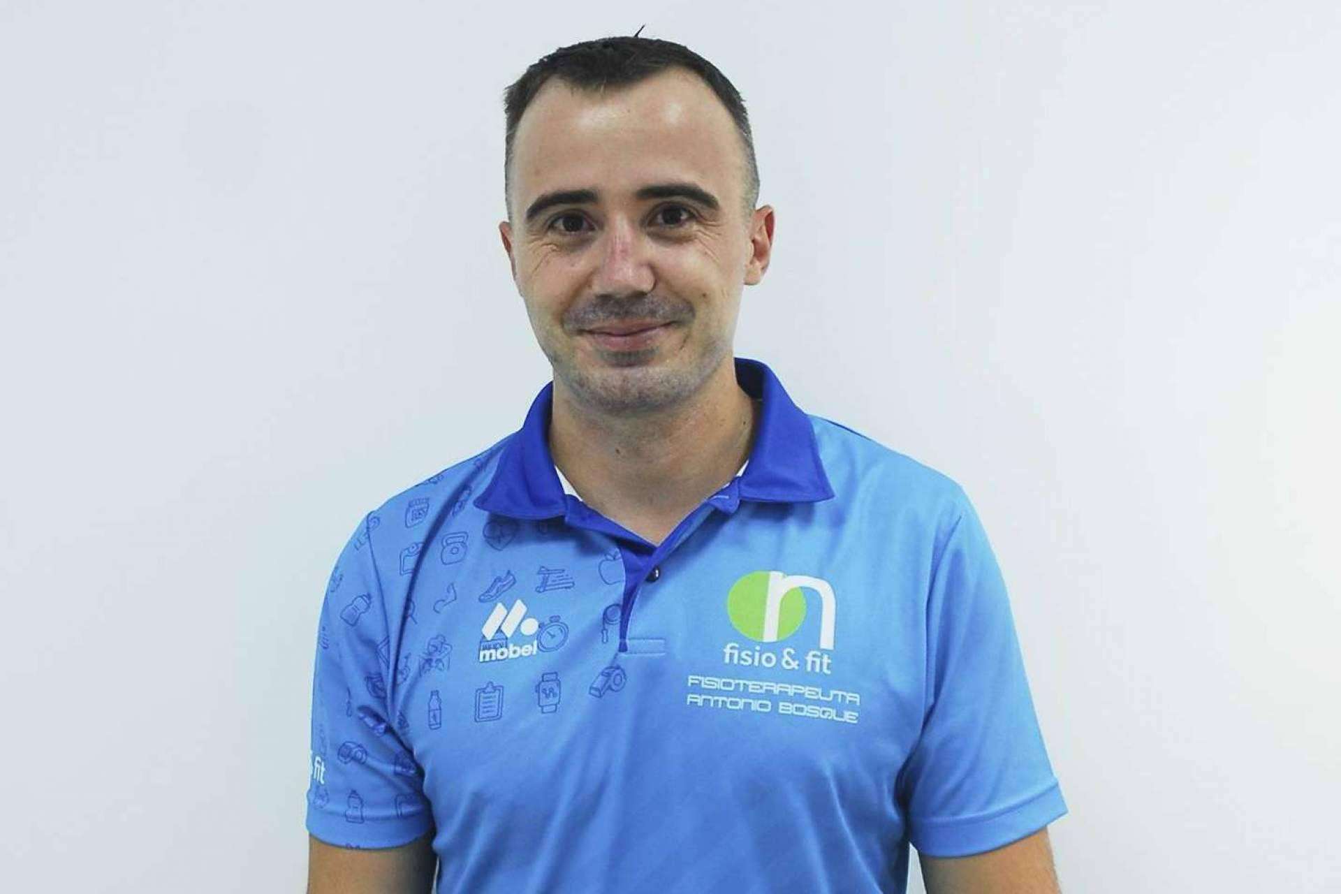 Clínica Antonio Bosque, tratamiento de patologías relacionadas con la fisioterapia para niños y jóvenes