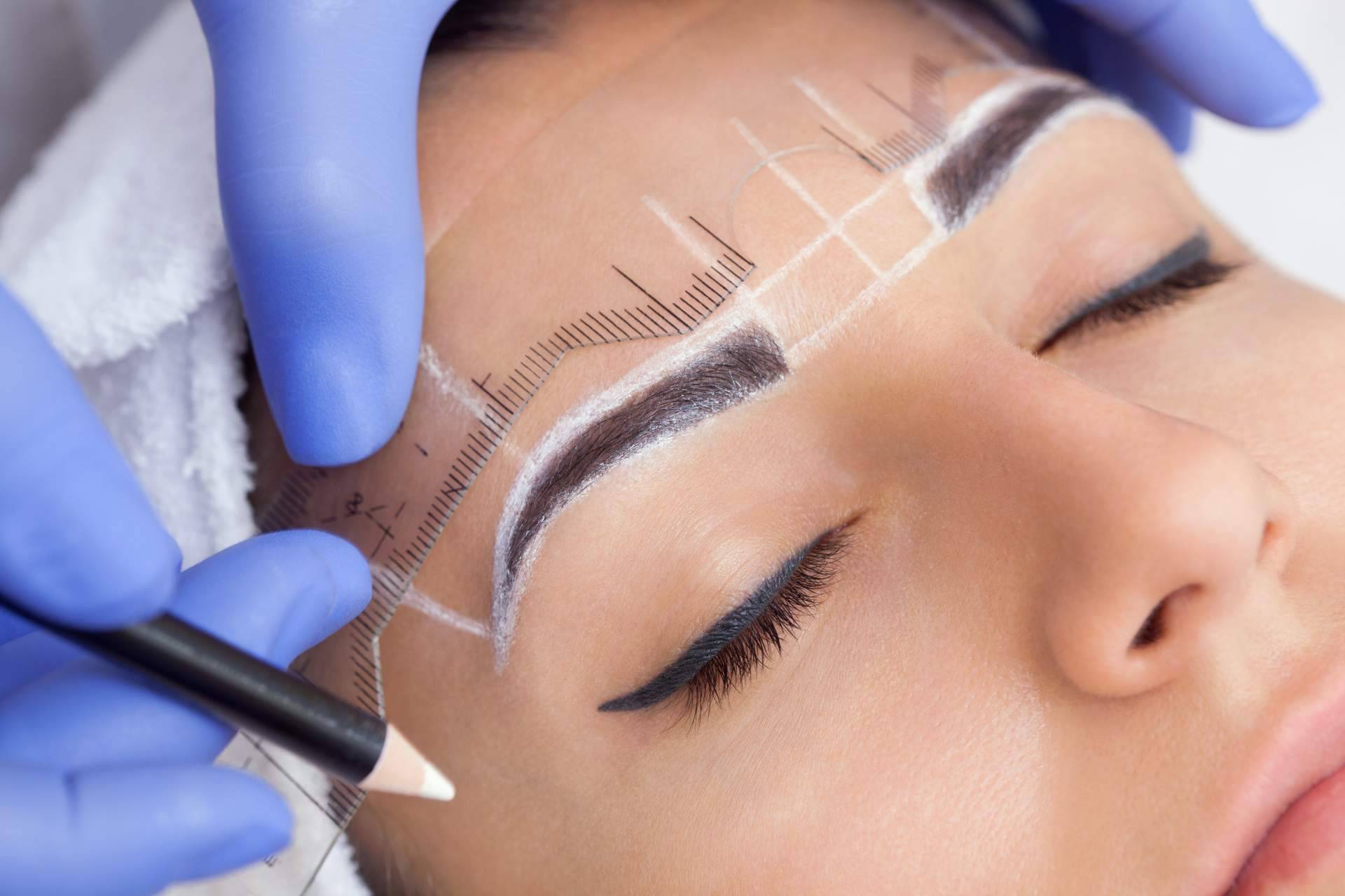 Centro Médico Bravo expone todo lo que se debe saber antes de someterse a la técnica del microblading