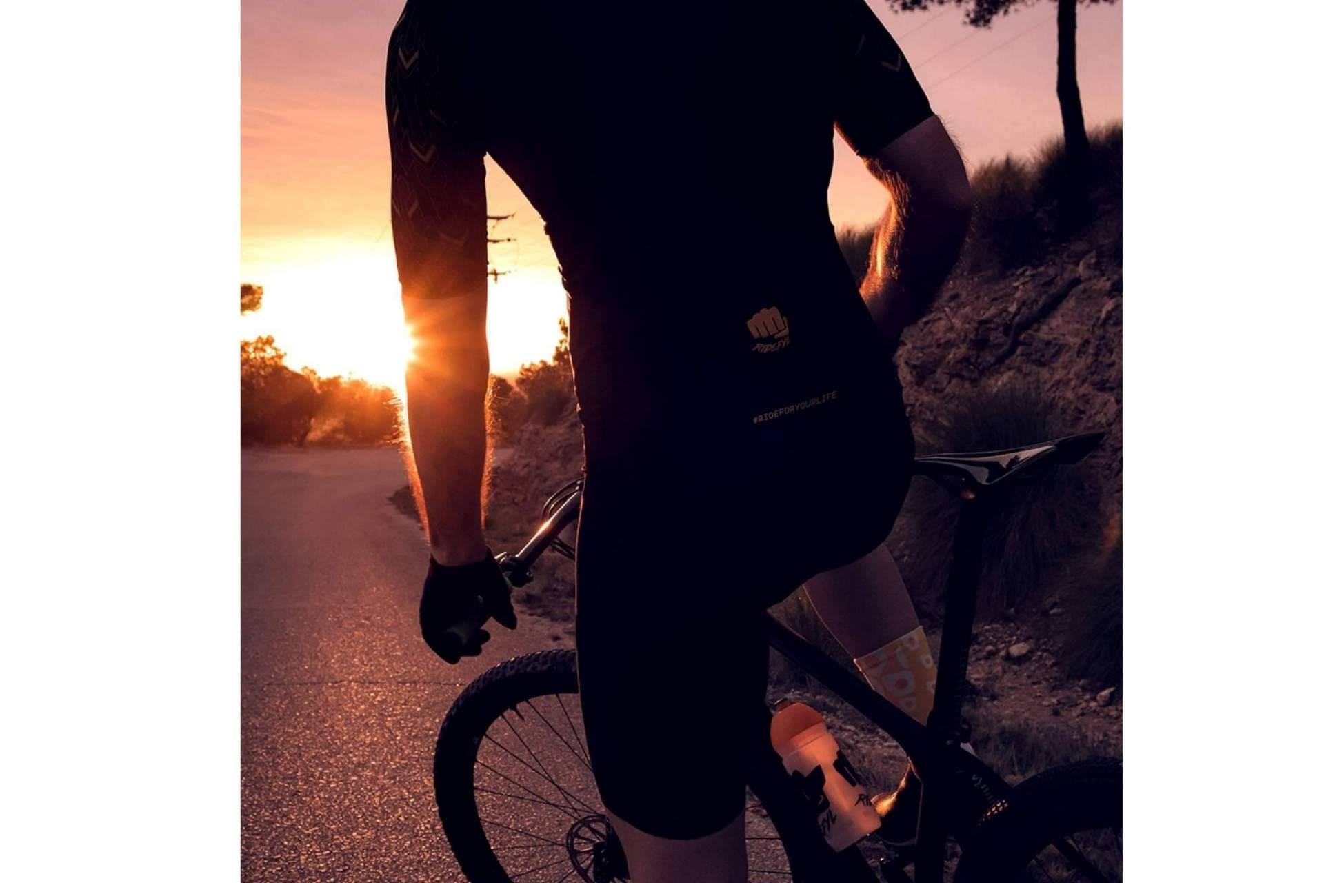 Trayectoria de Ridefyl es un proyecto que se especializa en la venta de puños de bicicleta