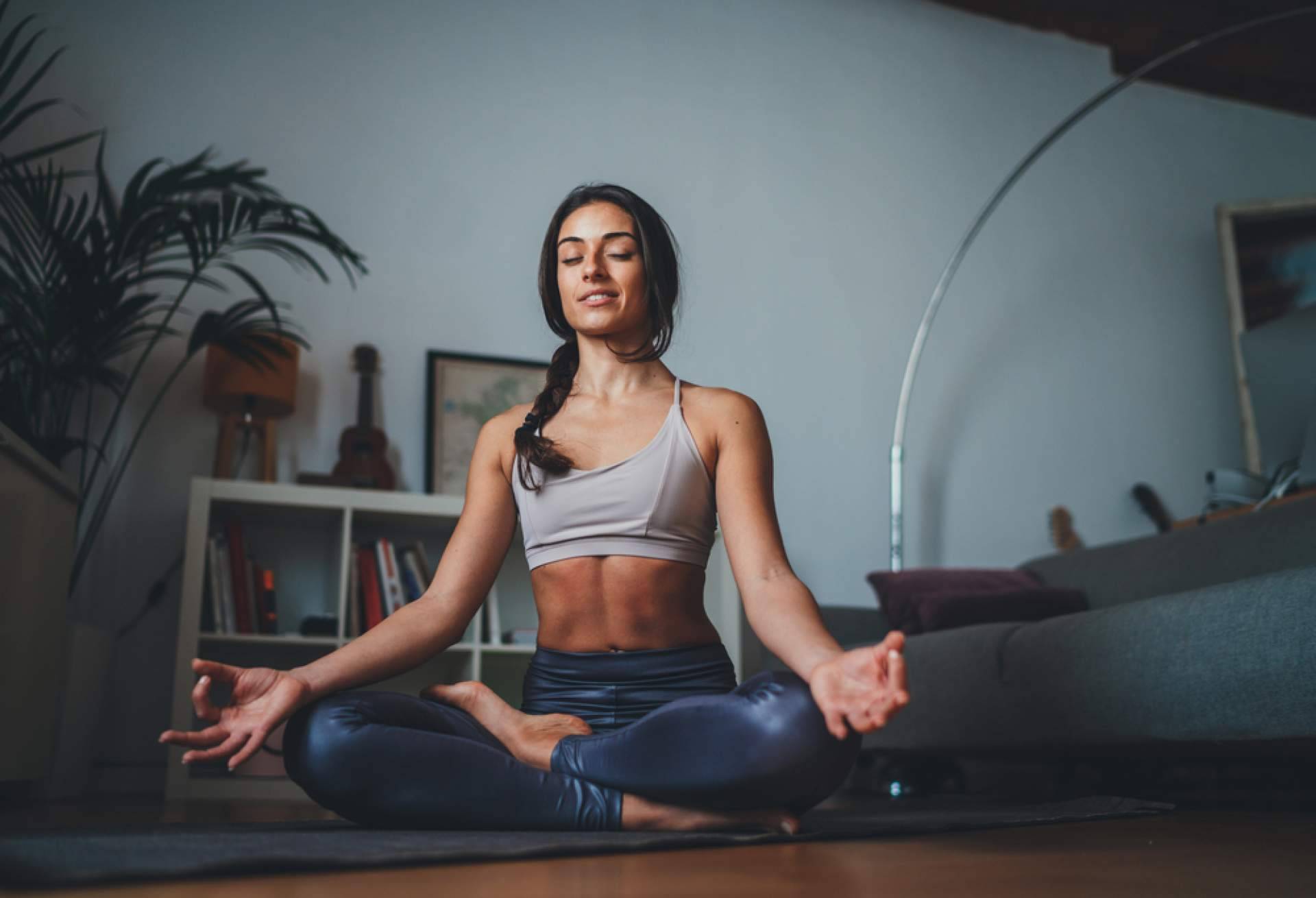 Equilibrar el cuerpo y la mente con Yoga y Meditación