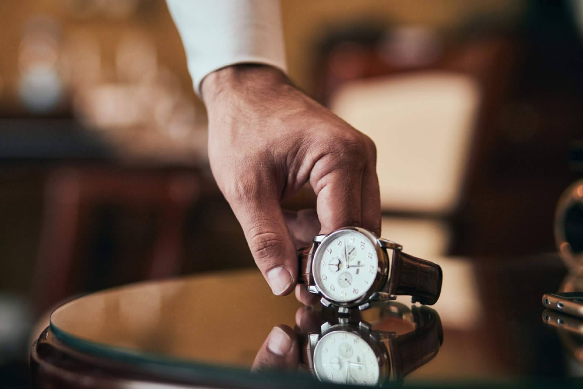 ¿Dónde encontrar una referencia en relojes de lujo? Jael Joyería