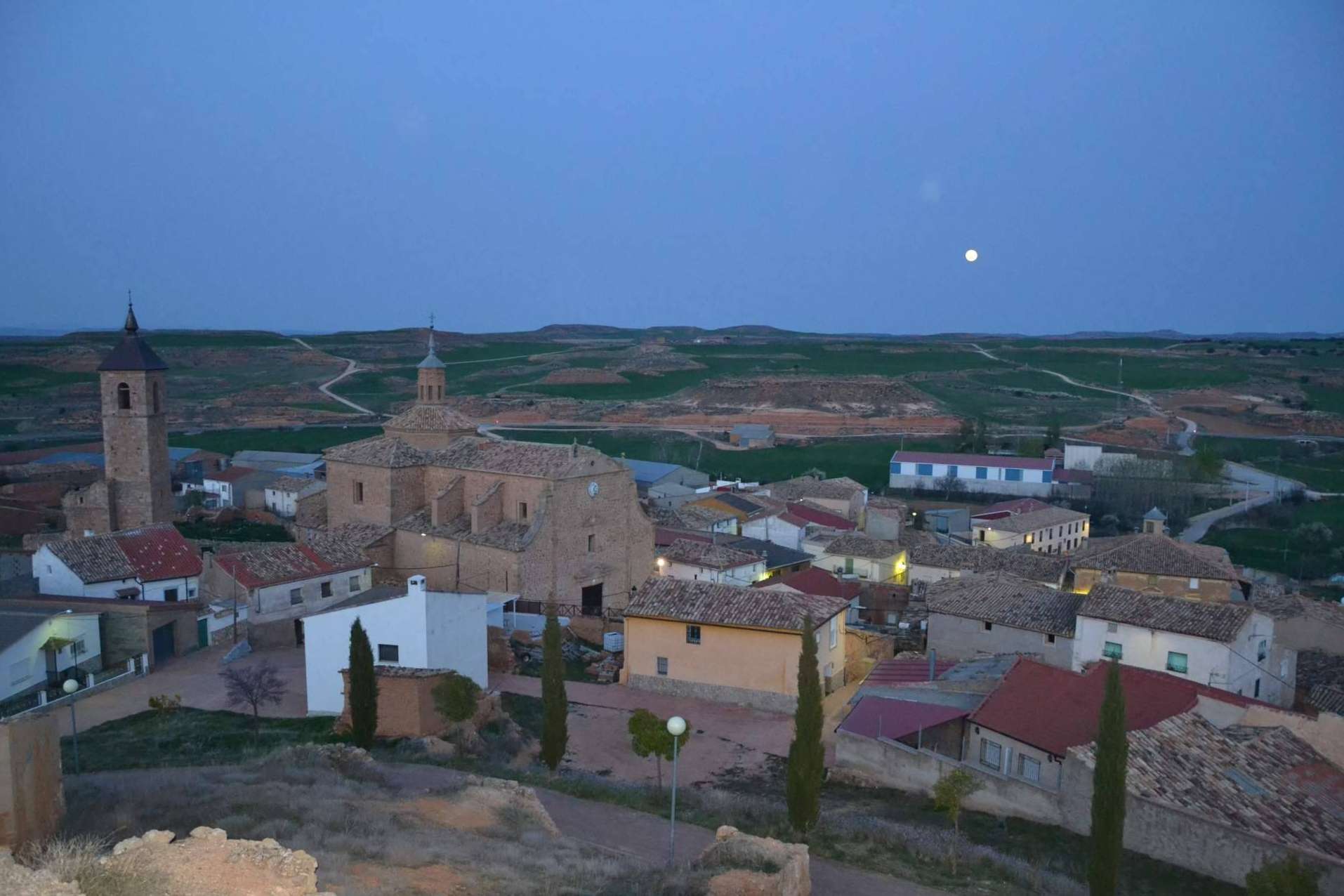 Alojarse en Torrehermosa Rural y disfrutar de un pueblo tranquilo con numerosos lugares naturales y culturales de gran interés