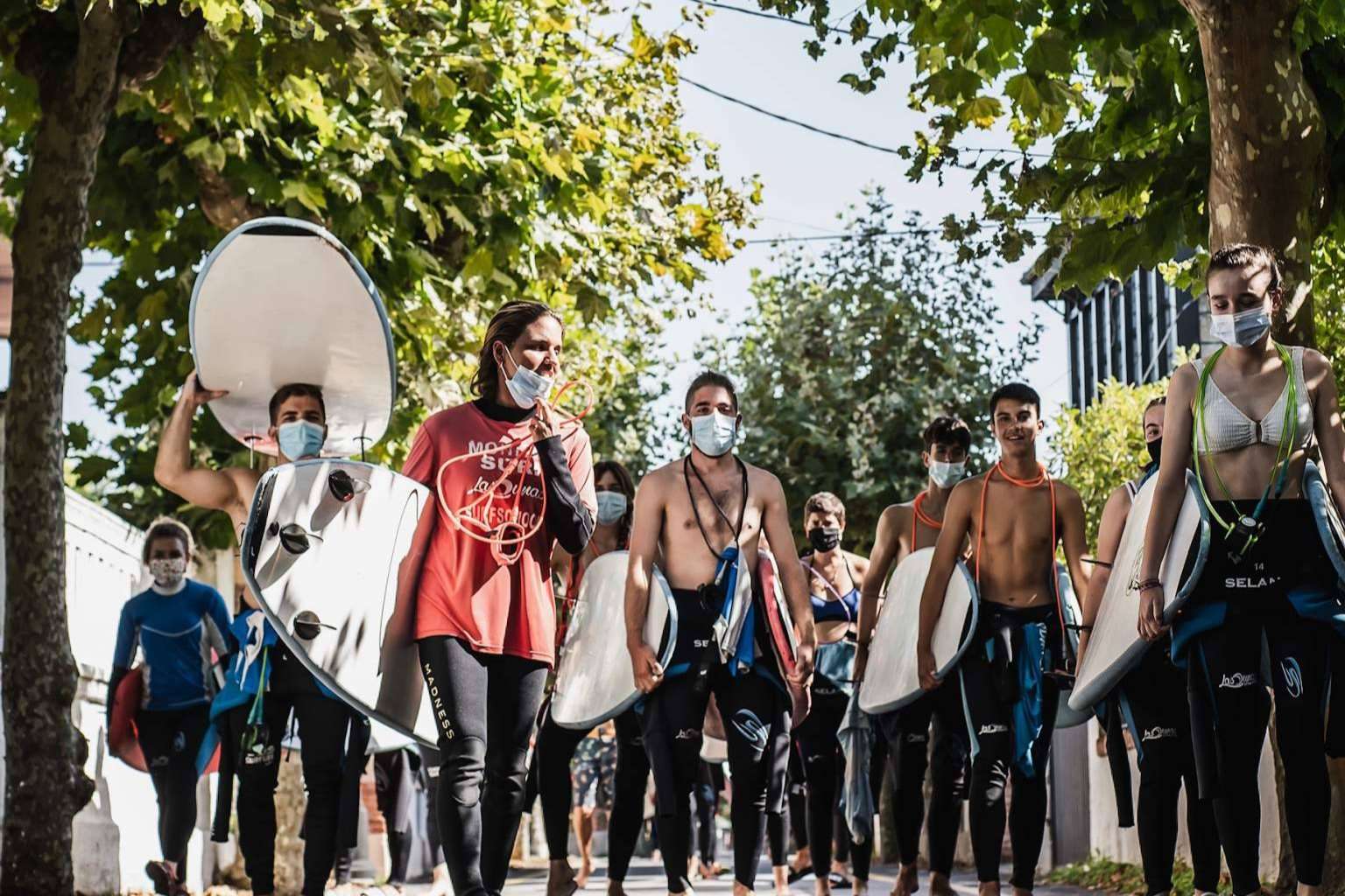 El surfcamp ubicado en Salinas, las actividades que ofrece Family Surfers - Las Dunas