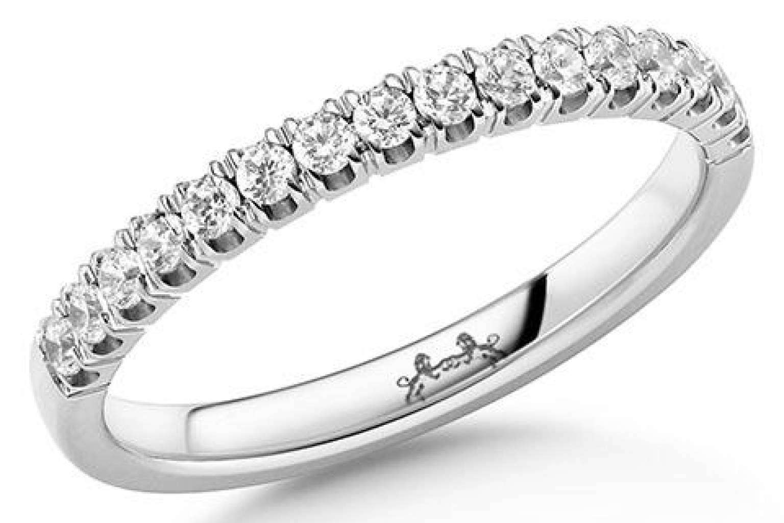 Staring ayuda a elegir el anillo de compromiso ideal