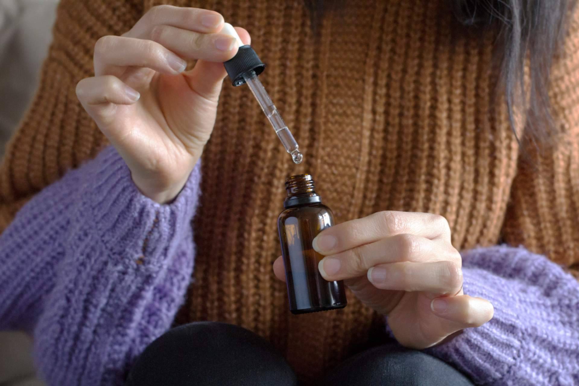 ¿Cuáles son las ventajas de las Flores de Bach para el bienestar emocional y físico de las personas?, con el Centro de Naturopatía y la Salud