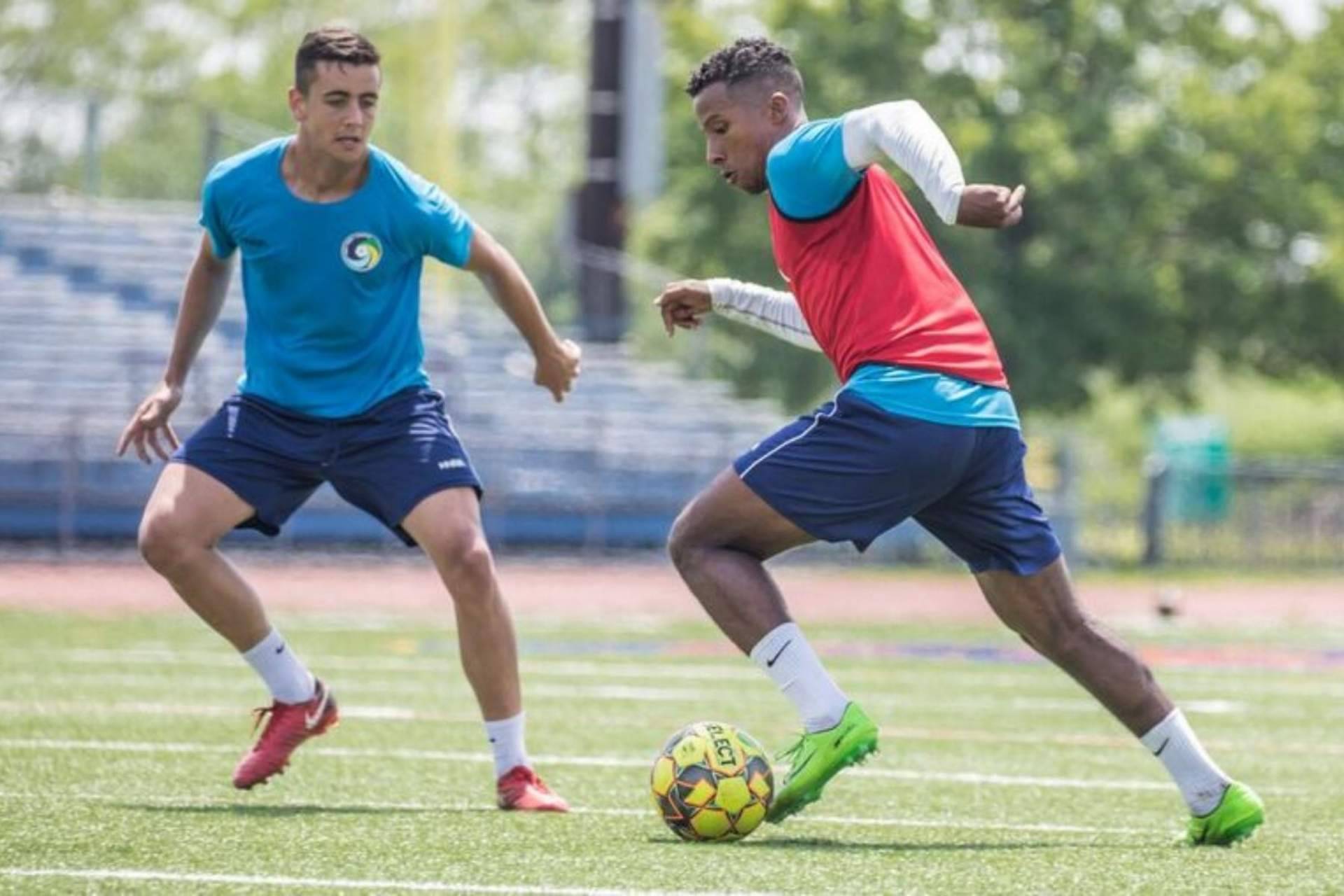 El exfutbolista Jesús Álvarez Riesco es event planner de fiestas en Nueva York