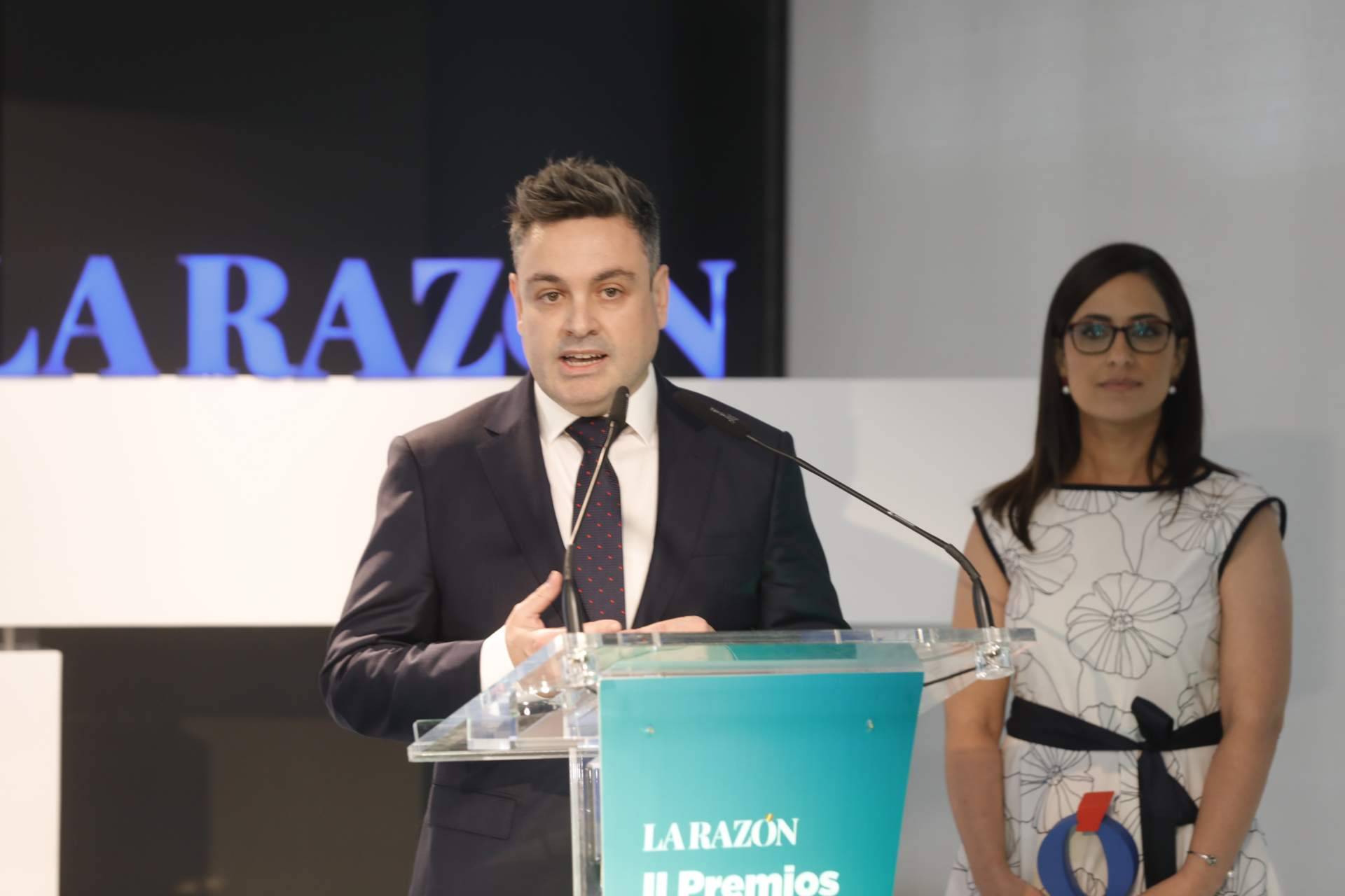 Love Pets gana el premio a la mejor tienda online en España de productos para mascotas