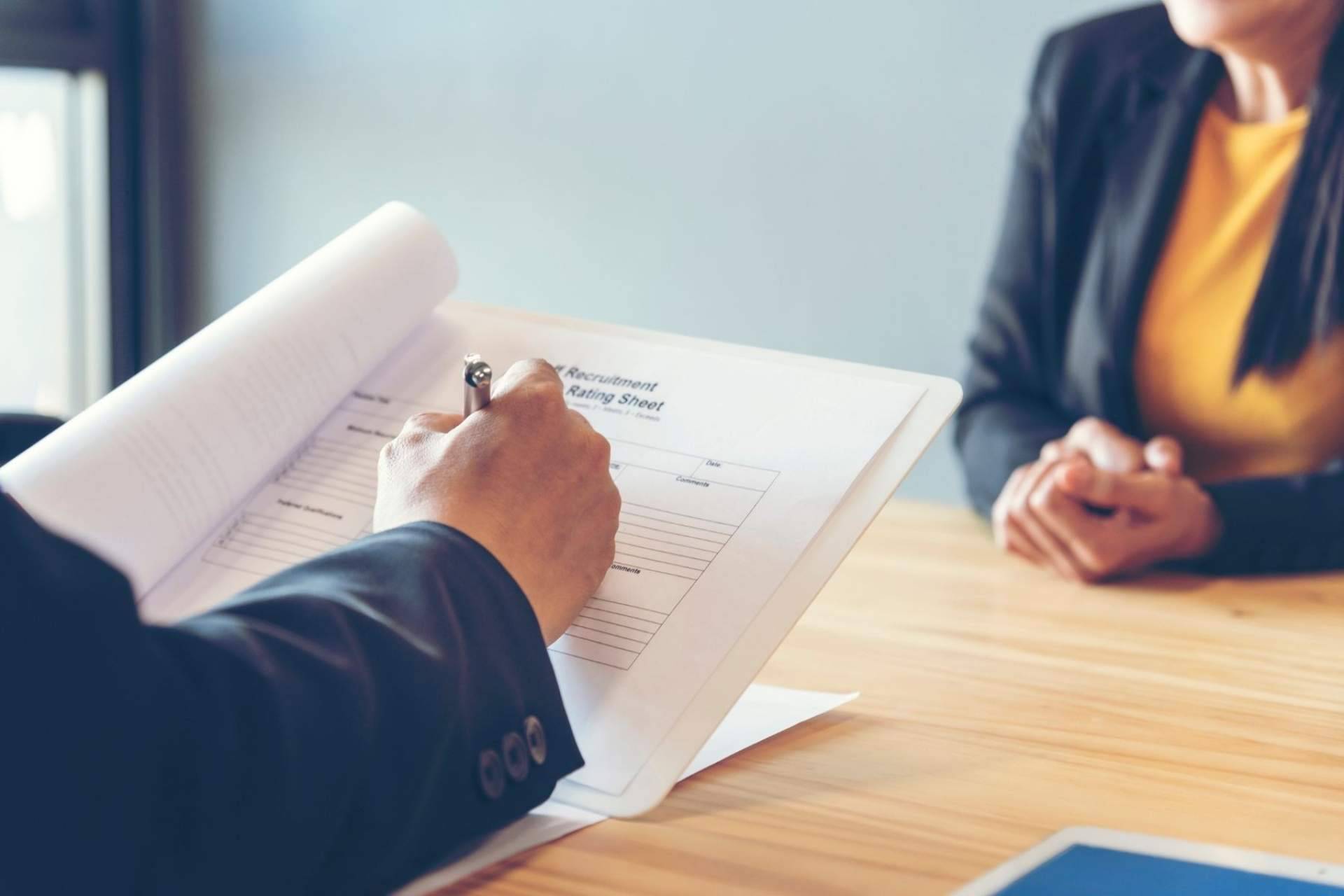 Asesoría Rubio explica las bonificaciones disponibles para contratar empleados en 2022