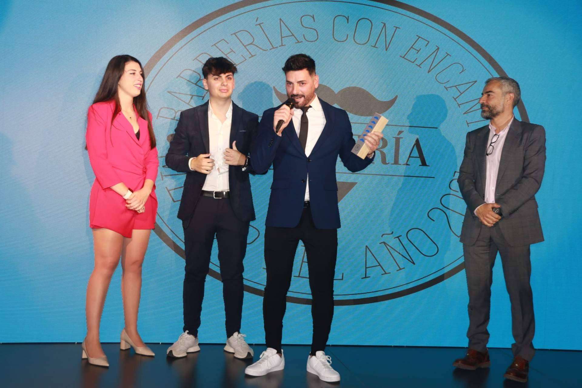 Premio a la 'Mejor barbería de España' para Lords & Barbers