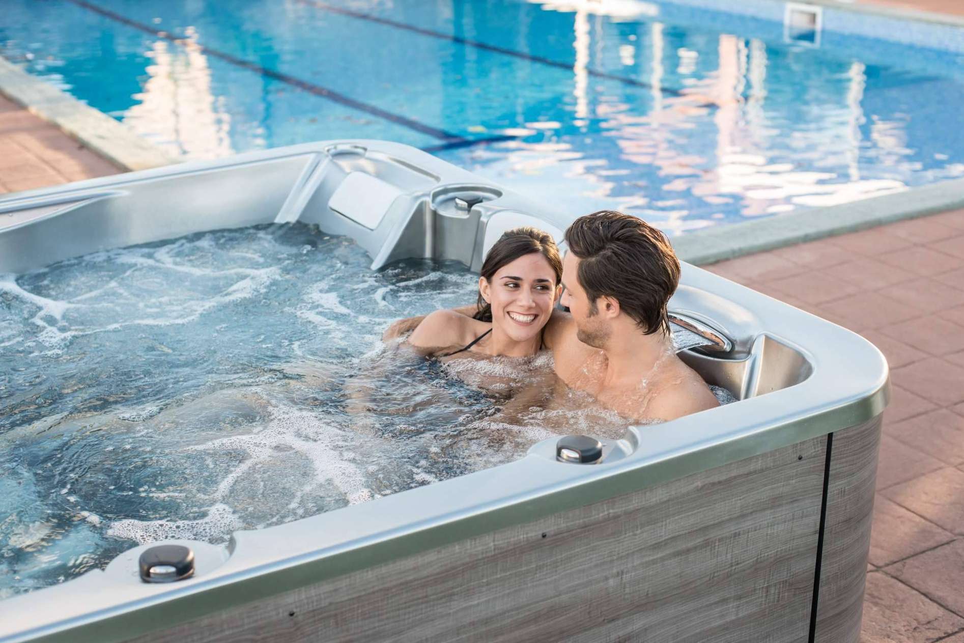 JuJuJu Aquacenter, ¿Qué beneficios tiene tener un spa en casa?
