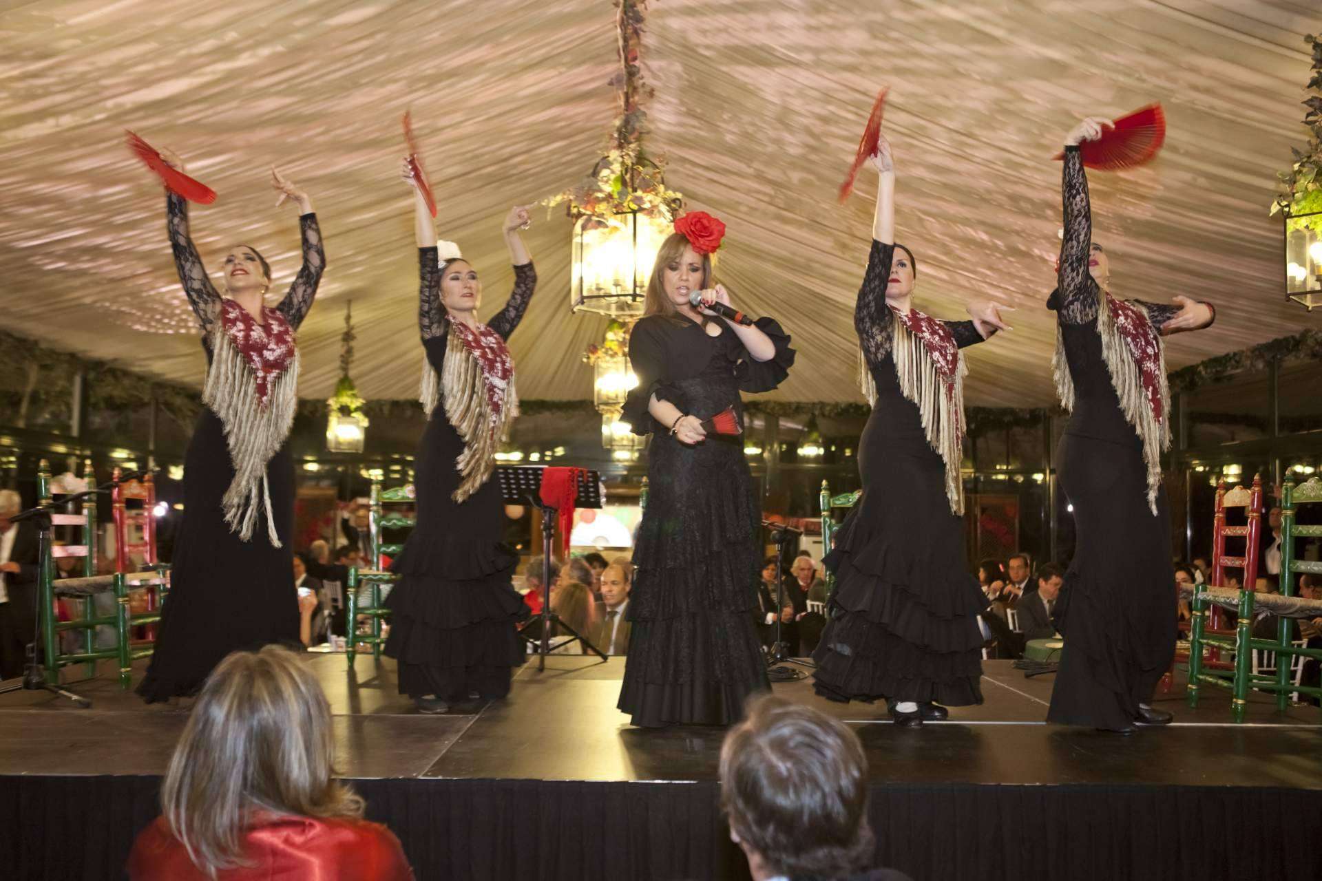 Las empresas de organización de eventos son el aliado perfecto para volver con las fiestas populares por todo lo alto, por Animatium