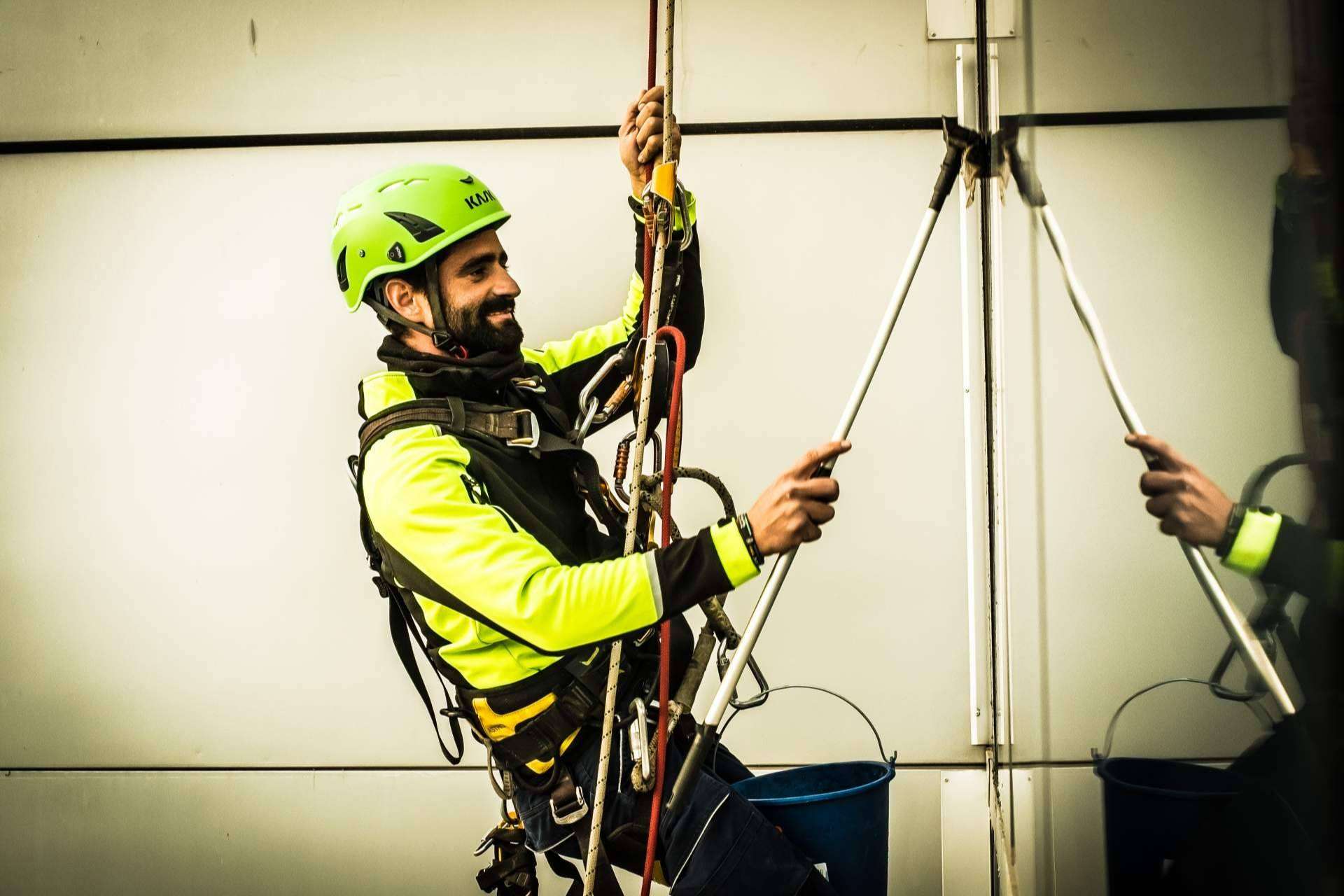 WorkProtec sobre los EPI's indispensables para realizar trabajos de altura