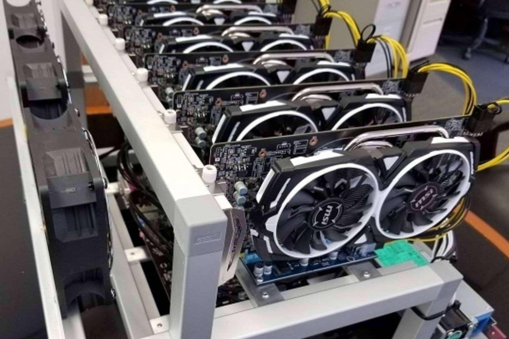 Obtener un sueldo extra. Las máquinas de generar monedas y asesoría para lograr los mejores rigs de minería de la mano de Invercoin Valencia