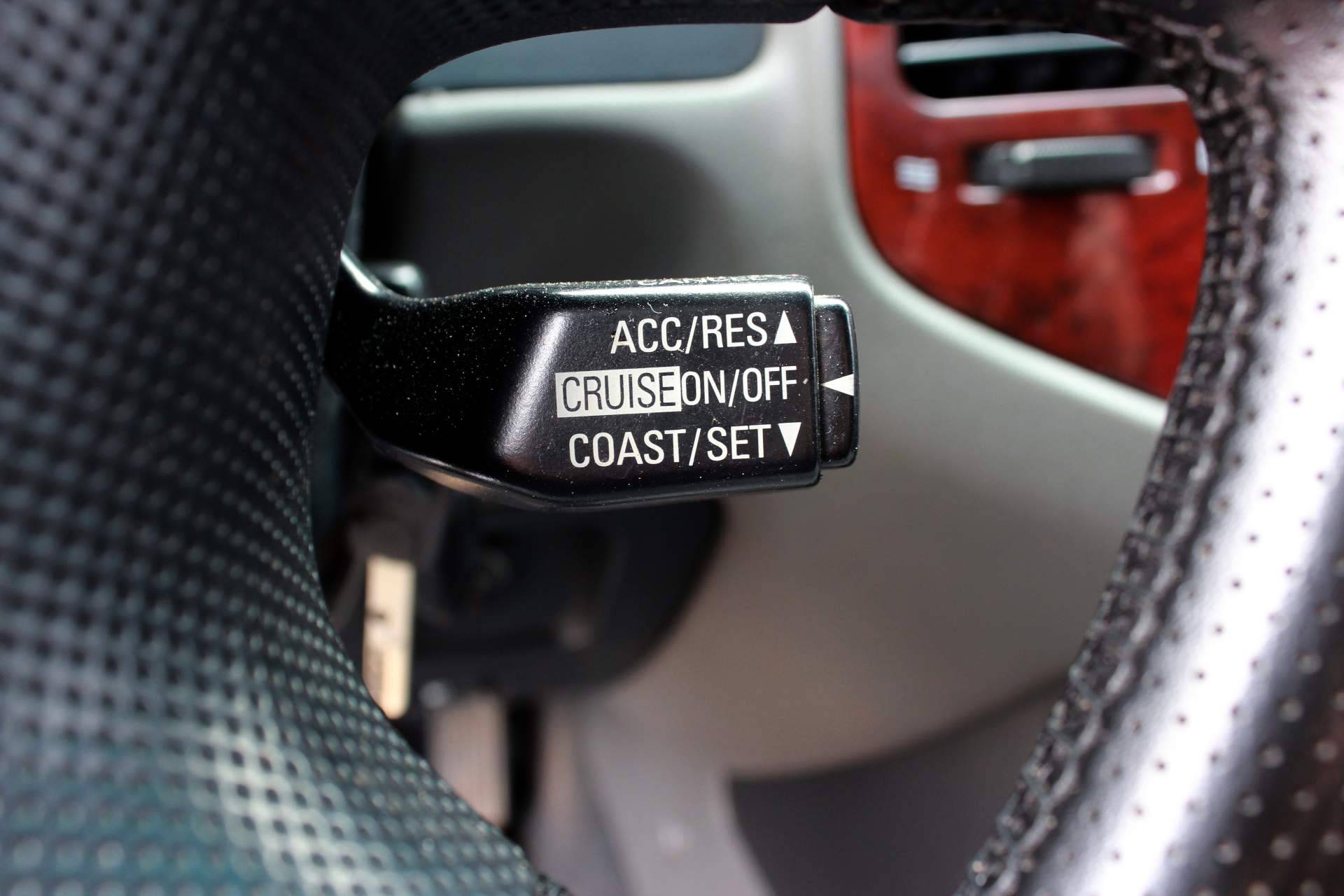 El limitador de velocidad es un elemento clave para disminuir el riesgo de accidentes automovilísticos, según TodoRenting.es