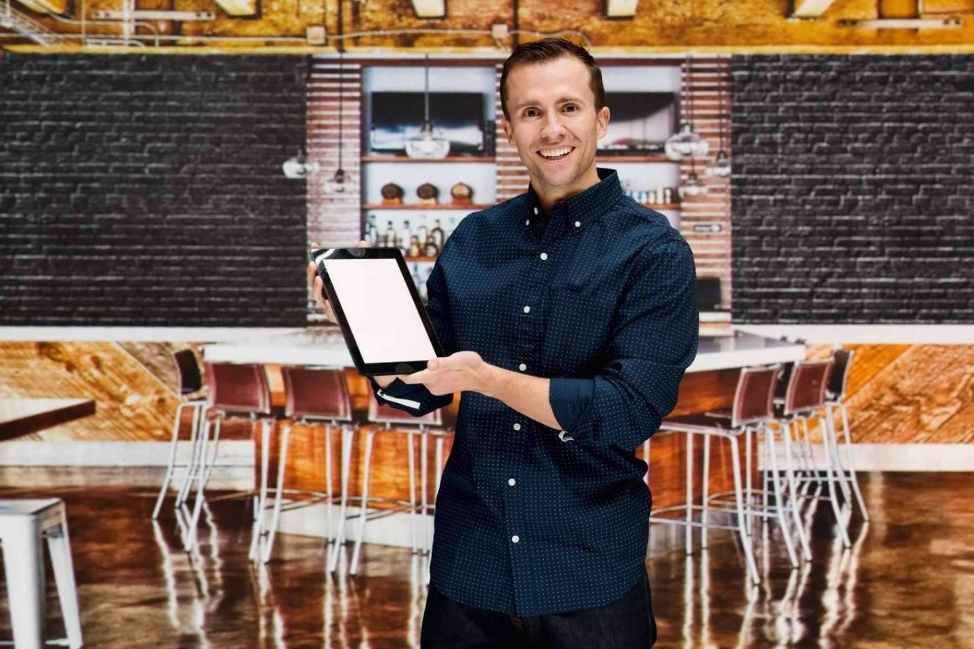 Kit Digital con Asistecs es una solución a la falta de personal en el sector de la restauración