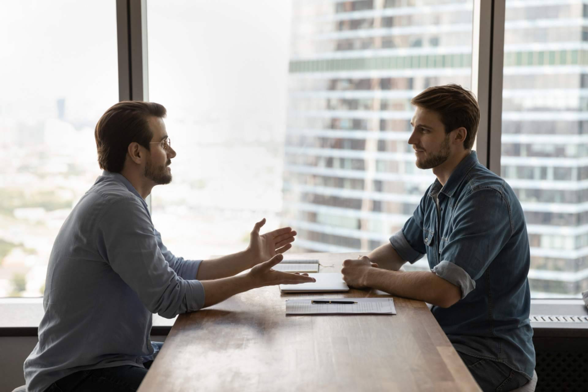 ¿Por qué es importante contar con un experto para las soluciones financieras de un negocio?