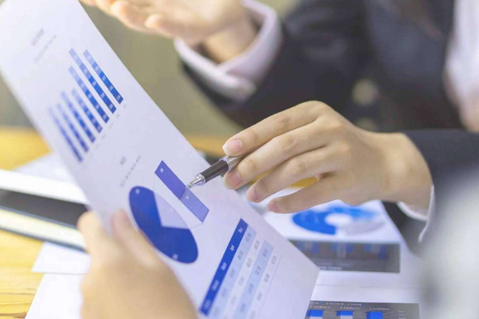 tarifasluzpymes.com garantiza un servicio de asesoría energética y ahorro en la factura de la luz a empresas