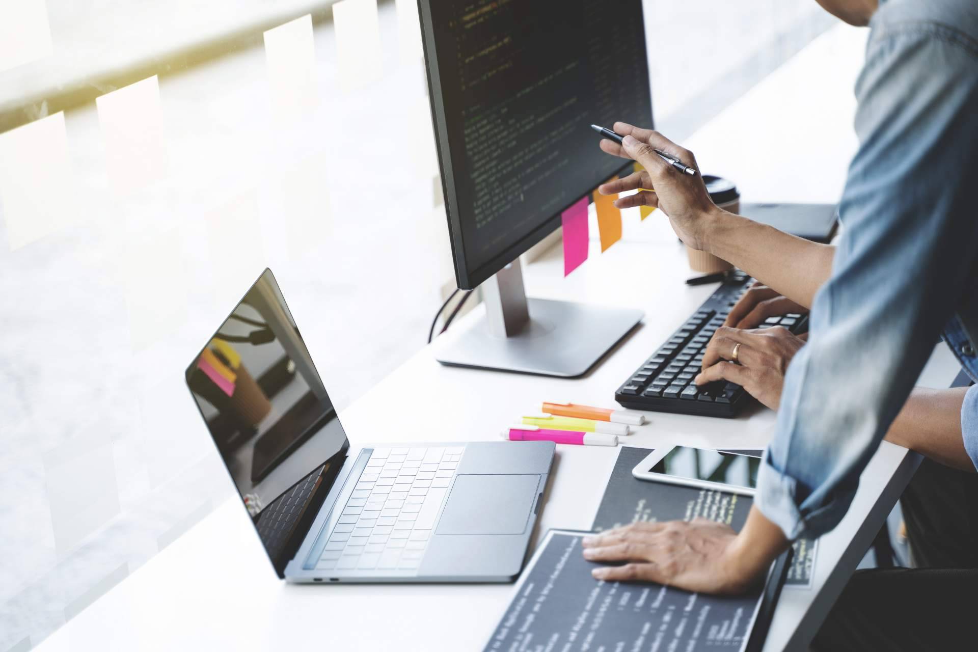 ¿Cómo puede ayudar el trabajo de una agencia SEO a una tienda online?
