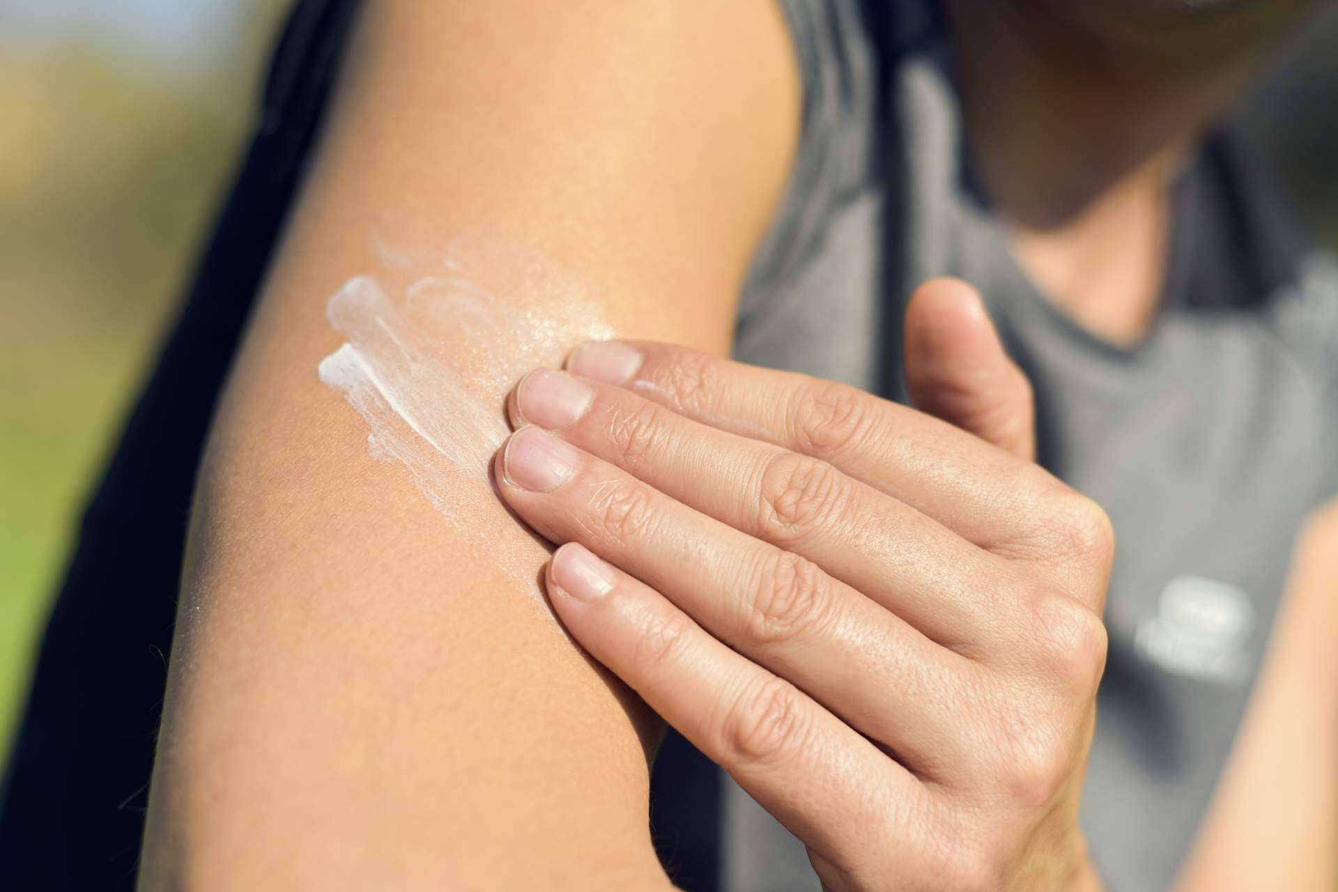 Con la compra de dos productos de protección solar, Aynara Secret regala un aloe vera