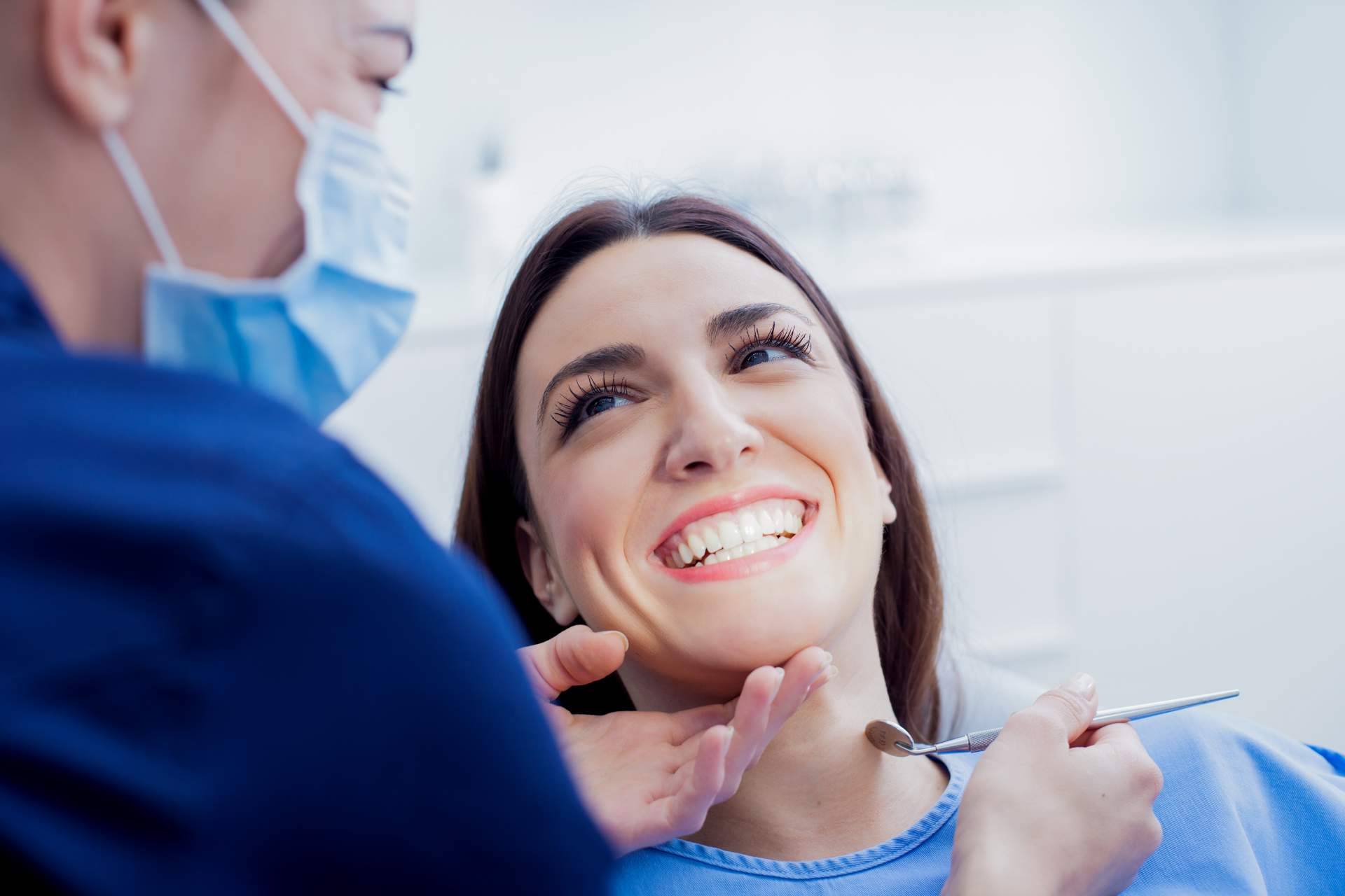 Precisión Médica Dental ofrece reparación de instrumentos dentales, servicio de recogida y entrega incluida
