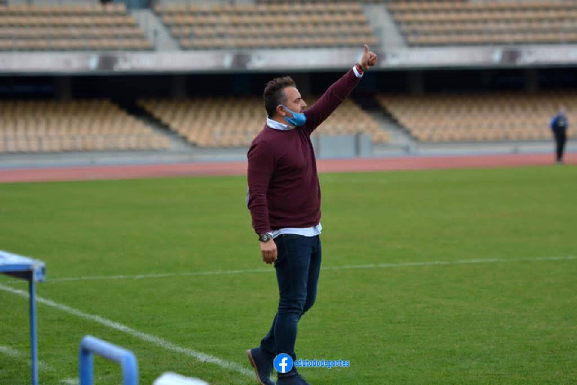 La trayectoria y el futuro de Joaquín Poveda, un entrenador de fútbol profesional UEFA Pro