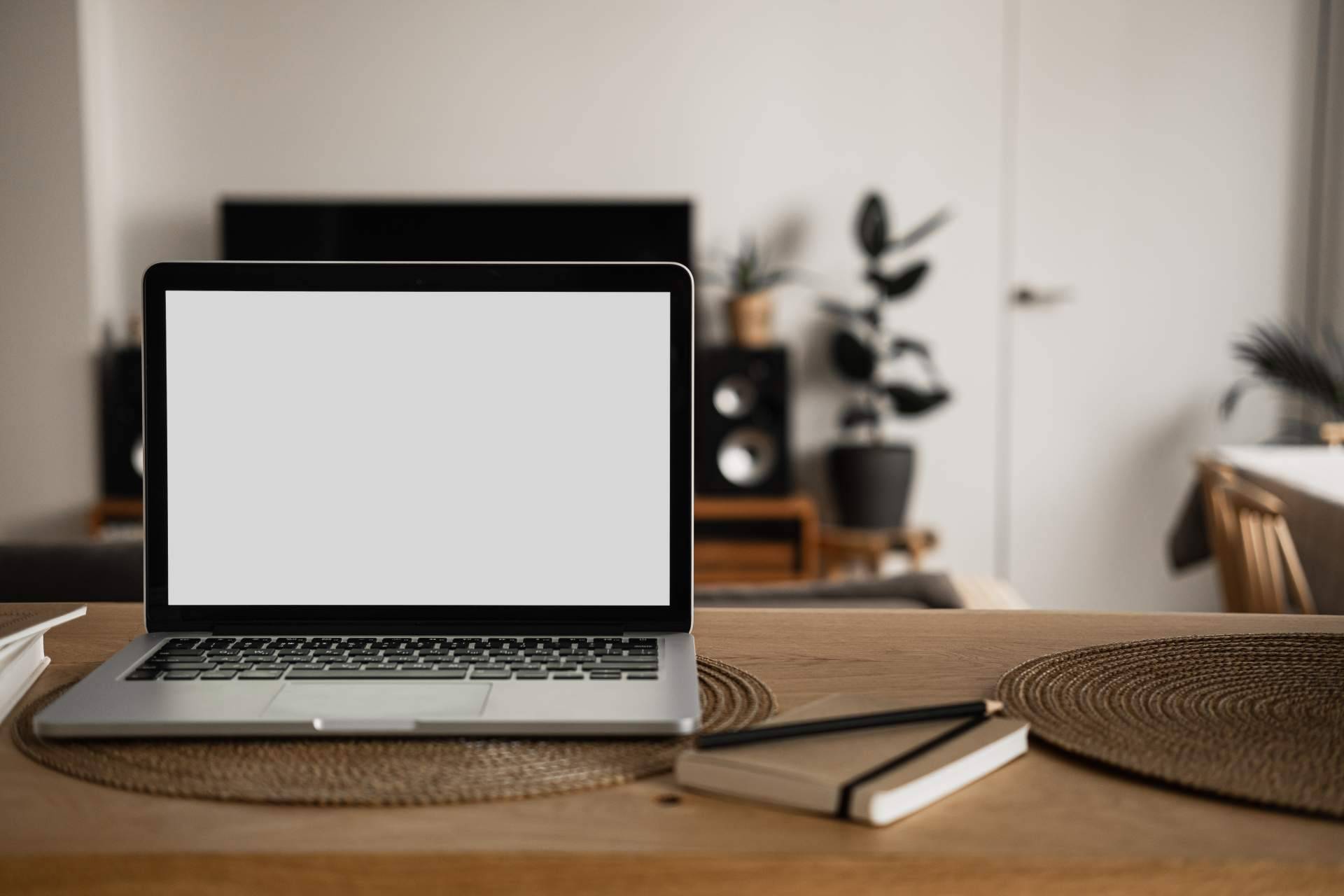 Thenowo, el comparador de seguros para portátiles