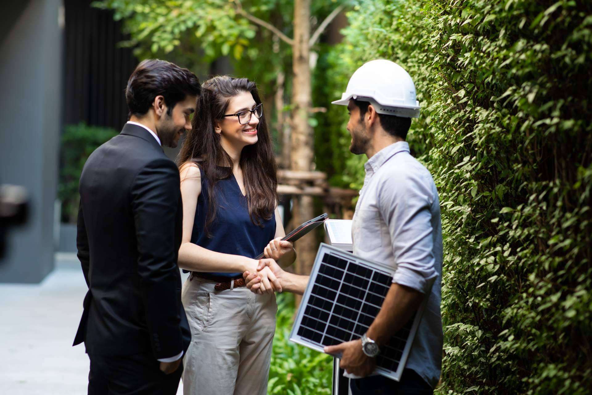 Las energías renovables ayudan a ahorrar