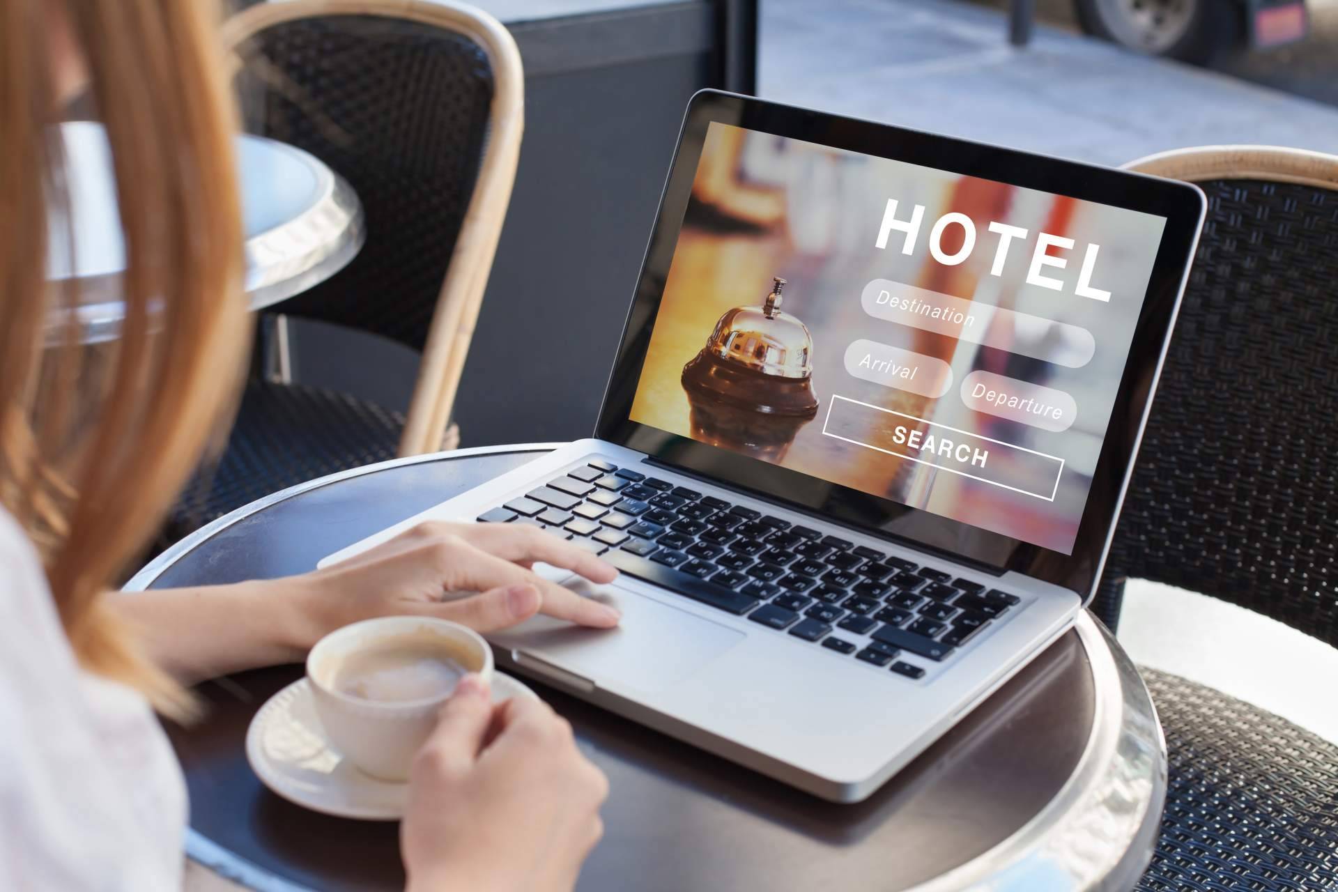 Airun World y sus trucos para reservar un alojamiento barato
