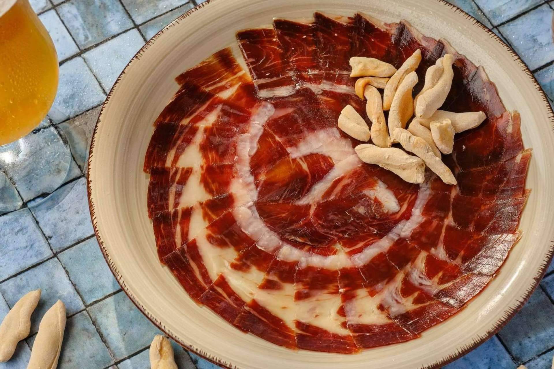 Una garantía de calidad en la producción de jamón ibérico de bellota, Maximiliano Jabugo
