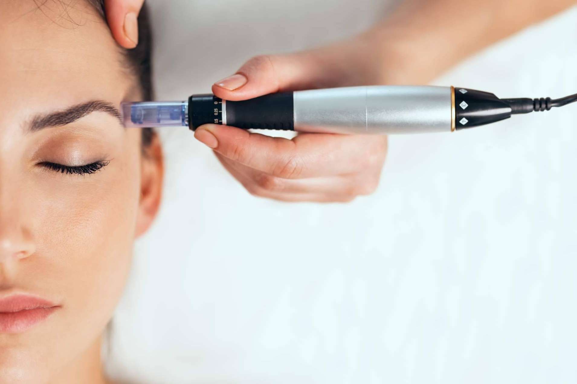 Alluring Clinic contribuye a proteger la piel en verano
