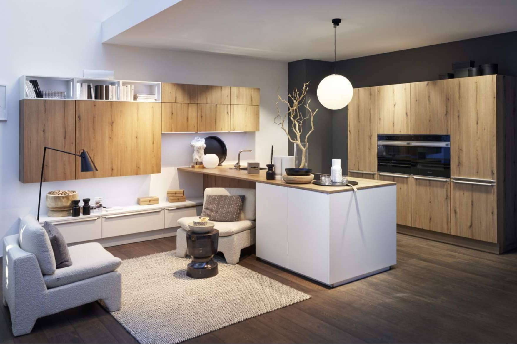El diseño de cocinas modernas a medida en Málaga con ÁLTICO
