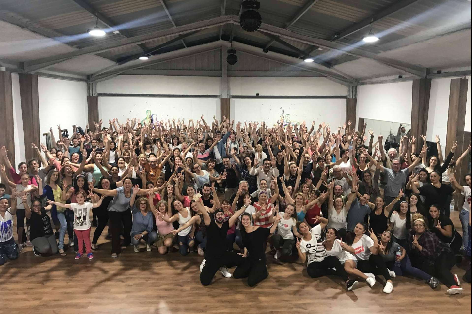 La Escuela de Baile de Txiki Bastida se ha convertido en una de las academias de danza más grandes de España