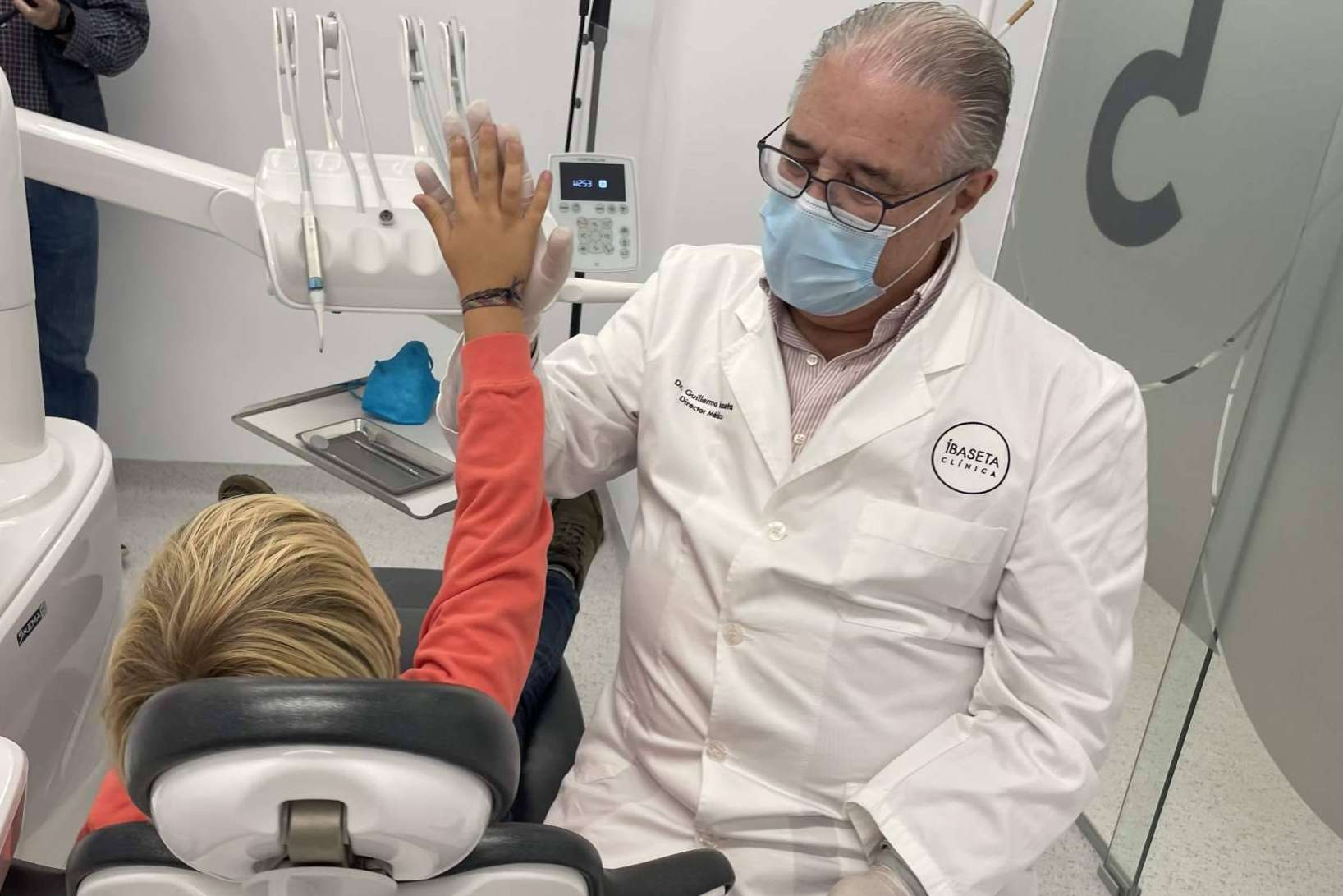 Encontrar una clínica experta en ortodoncia, cirugía maxilofacial y estética dental en Clínica Ibaseta