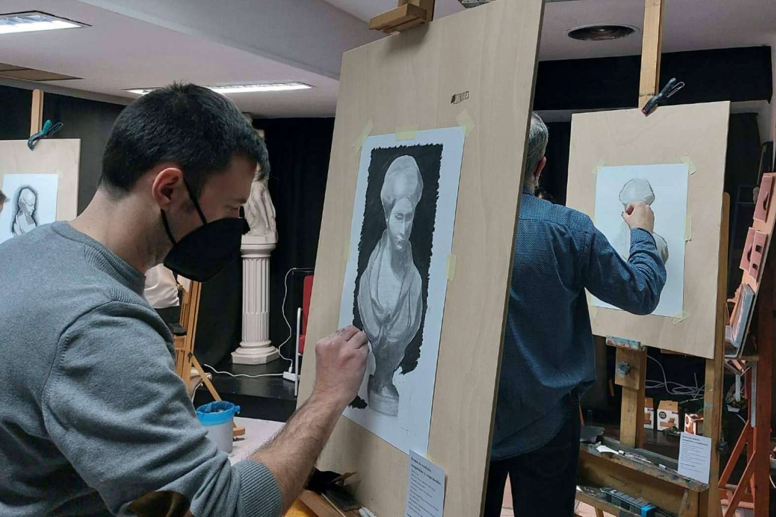 Estudio Ilógico presenta su curso anual de dibujo y pintura