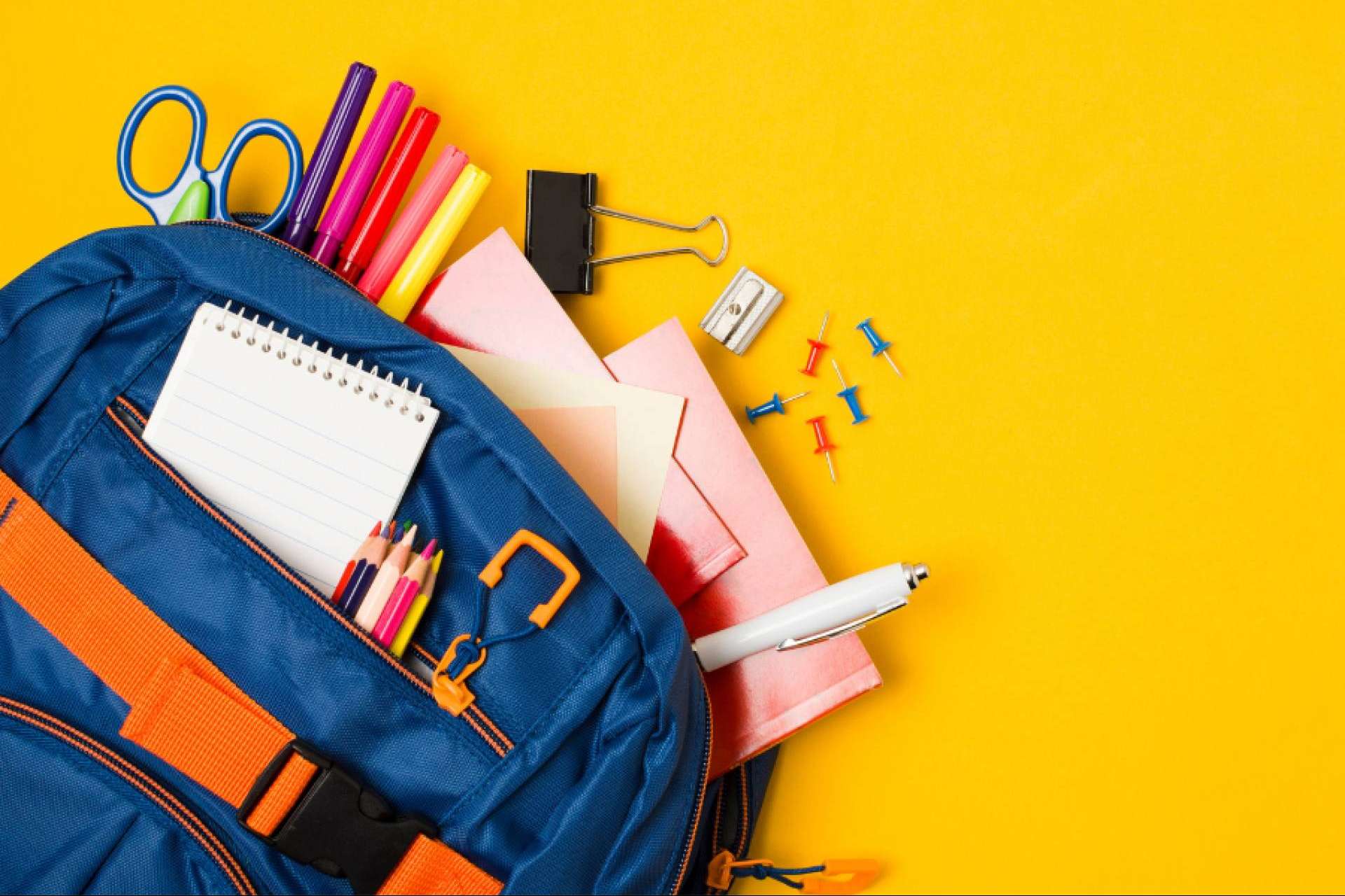 Alco Distribuciones ofrece mochilas para la vuelta al cole 2022/20223