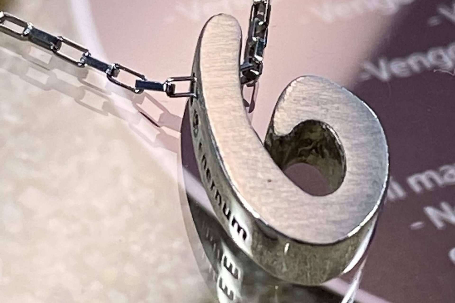 El Mercado de Diseño en Madrid contará en su próxima edición con la firma de joyas Enernum