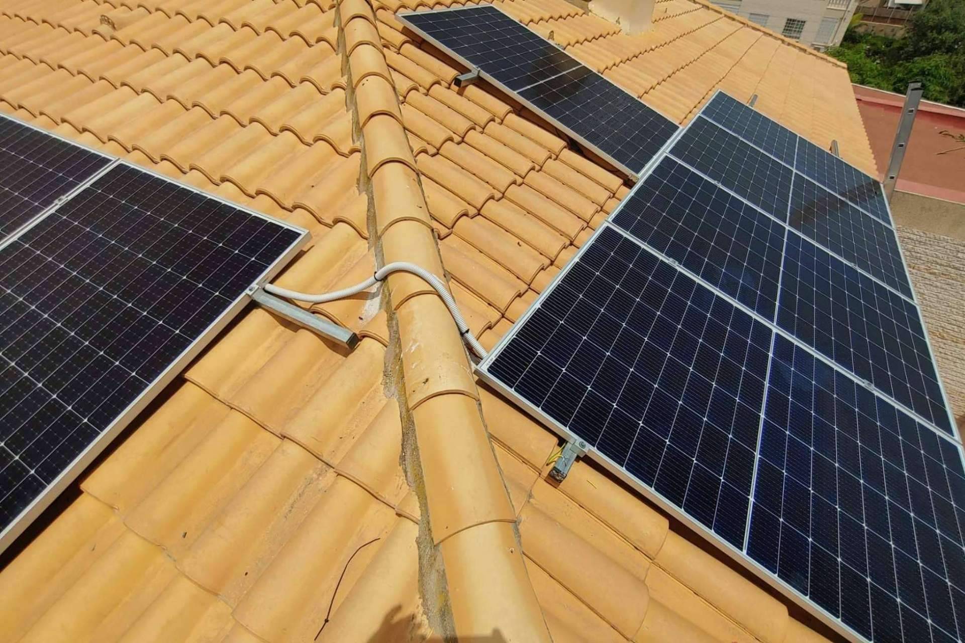 En qué consisten las cinco ventajas de la instalación de placas solares