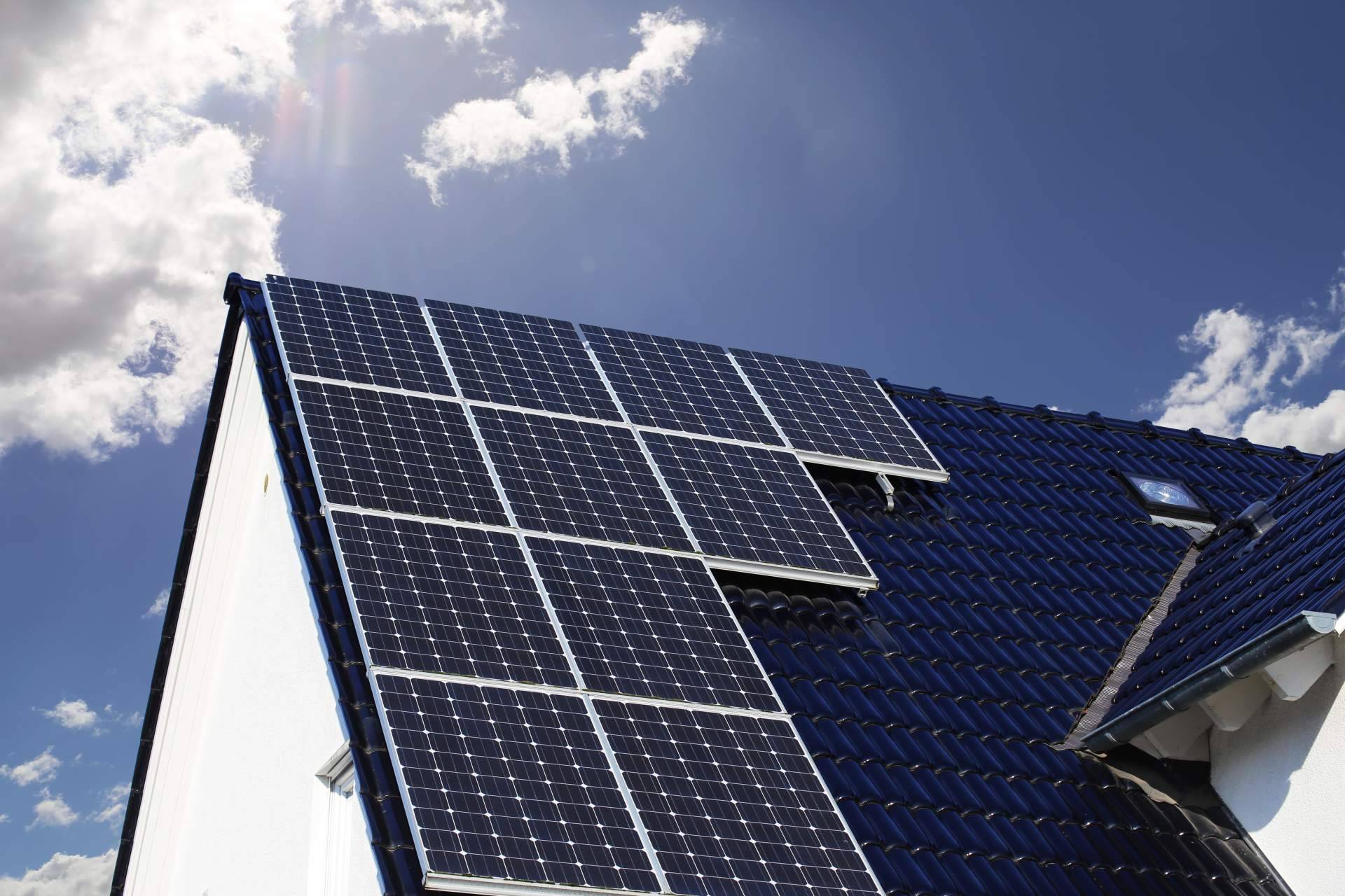 Gilek Energías Renovables informa sobre las subvenciones energía fotovoltaica