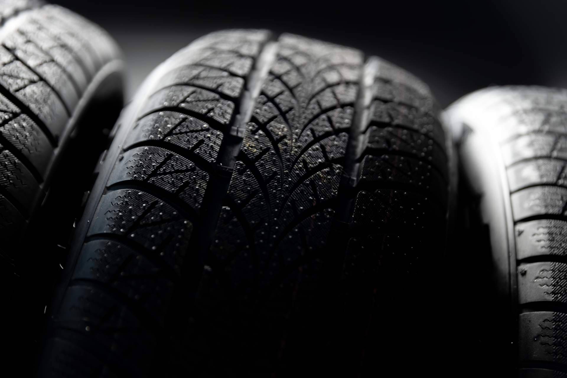 ¿Cuándo es recomendable cambiar los neumáticos del coche?