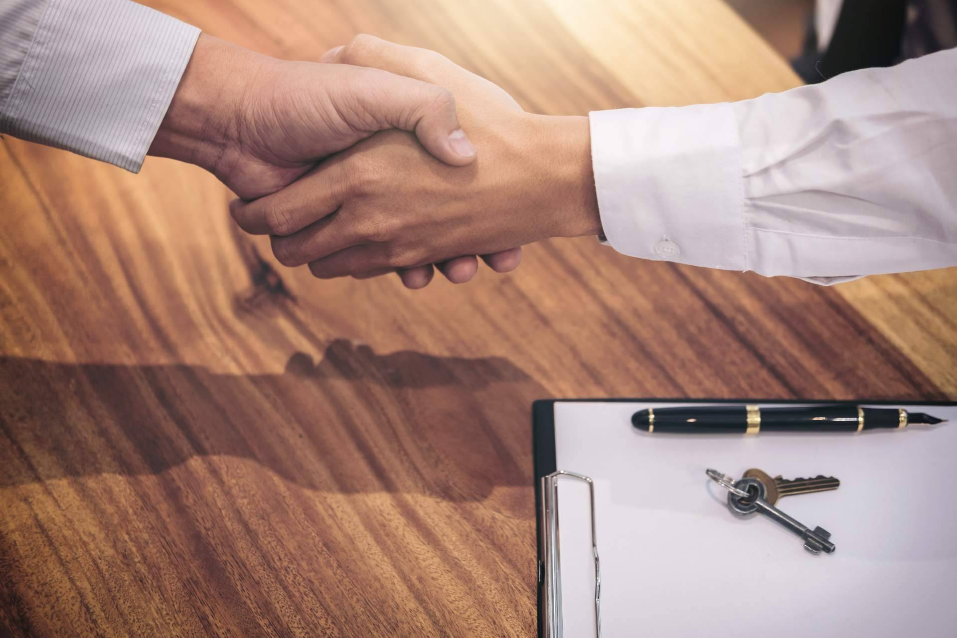 Compraventa de inmuebles con la ayuda de Bueno Salinero Abogados